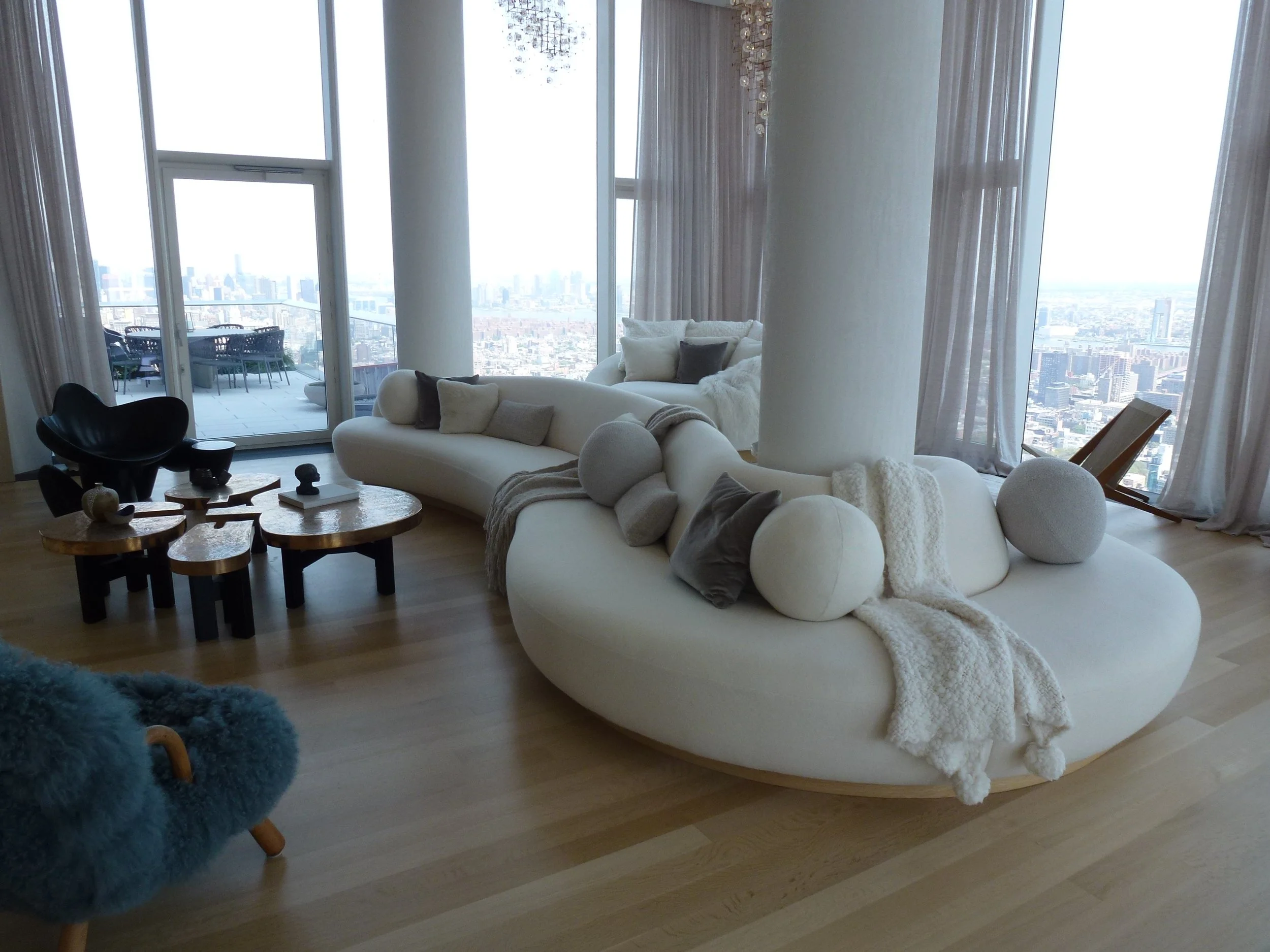 irina and bonnie 193.JPG