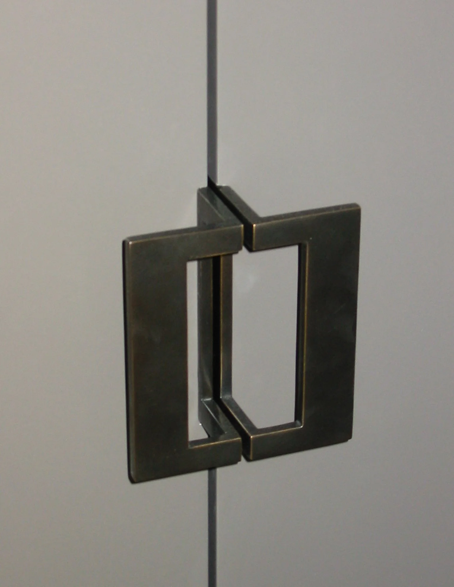 L67 hardware detail 2.jpg