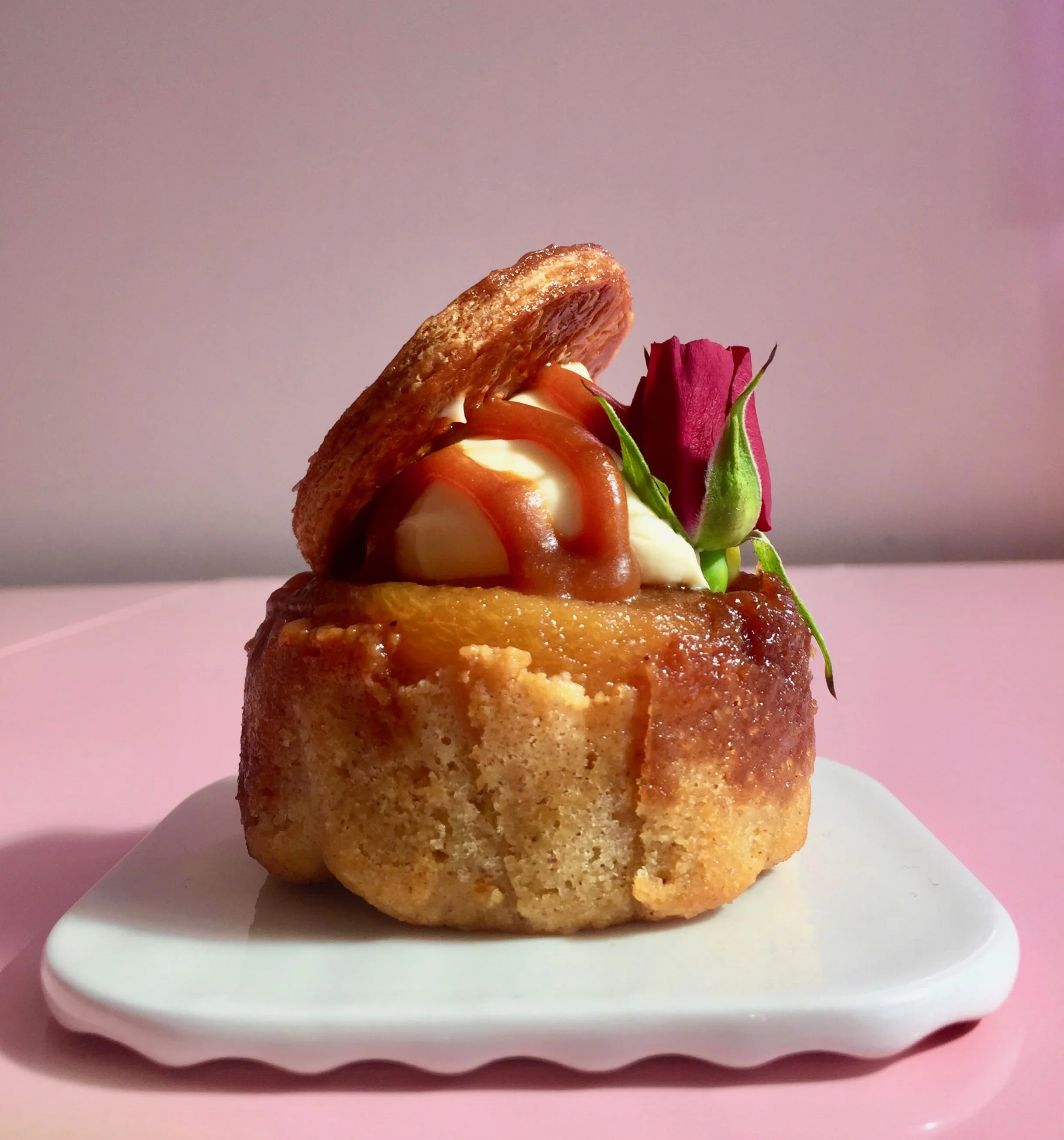 TheCakerTarteTatinminicake.jpg