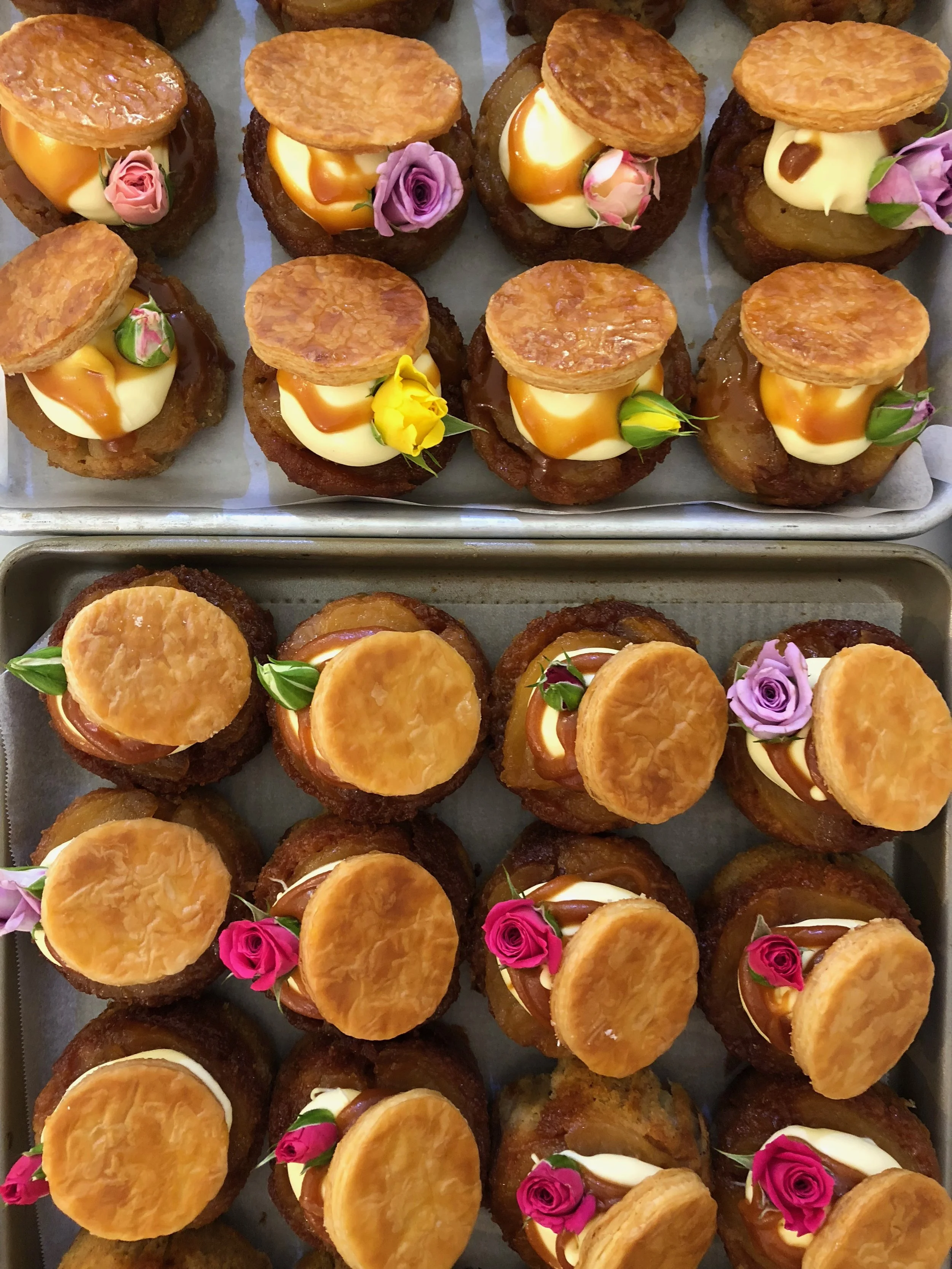 TheCakerAppleTartMinis.jpg