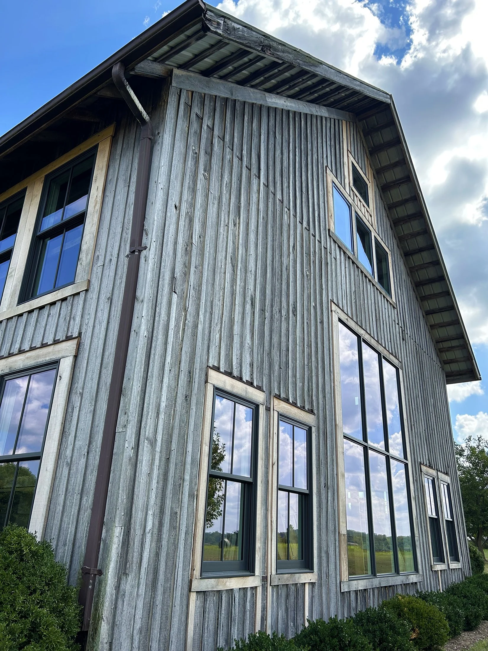 Barn_05.jpg
