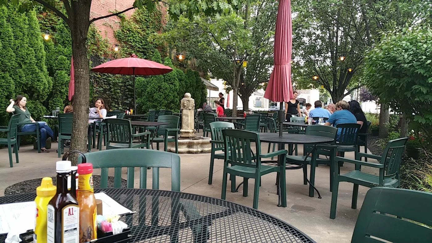 SMITTY'S ITALIAN STEAKHOUSE