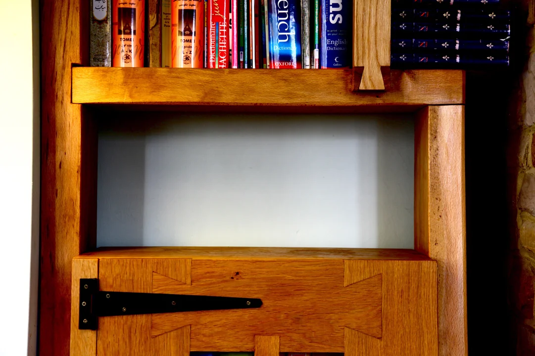 Farmhouse Alcove Bookcase