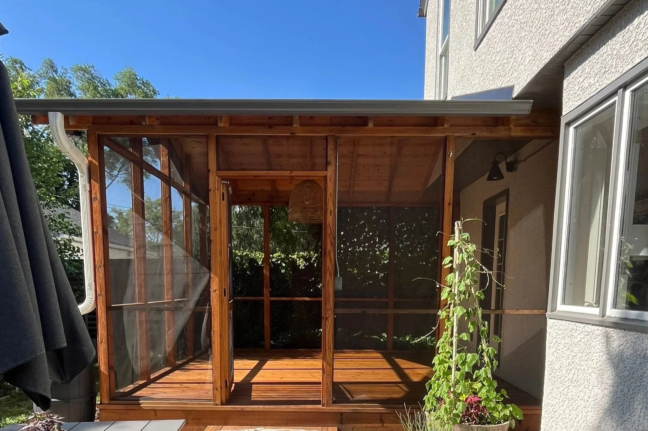 deck refinishing in Prior Lake Minnesota