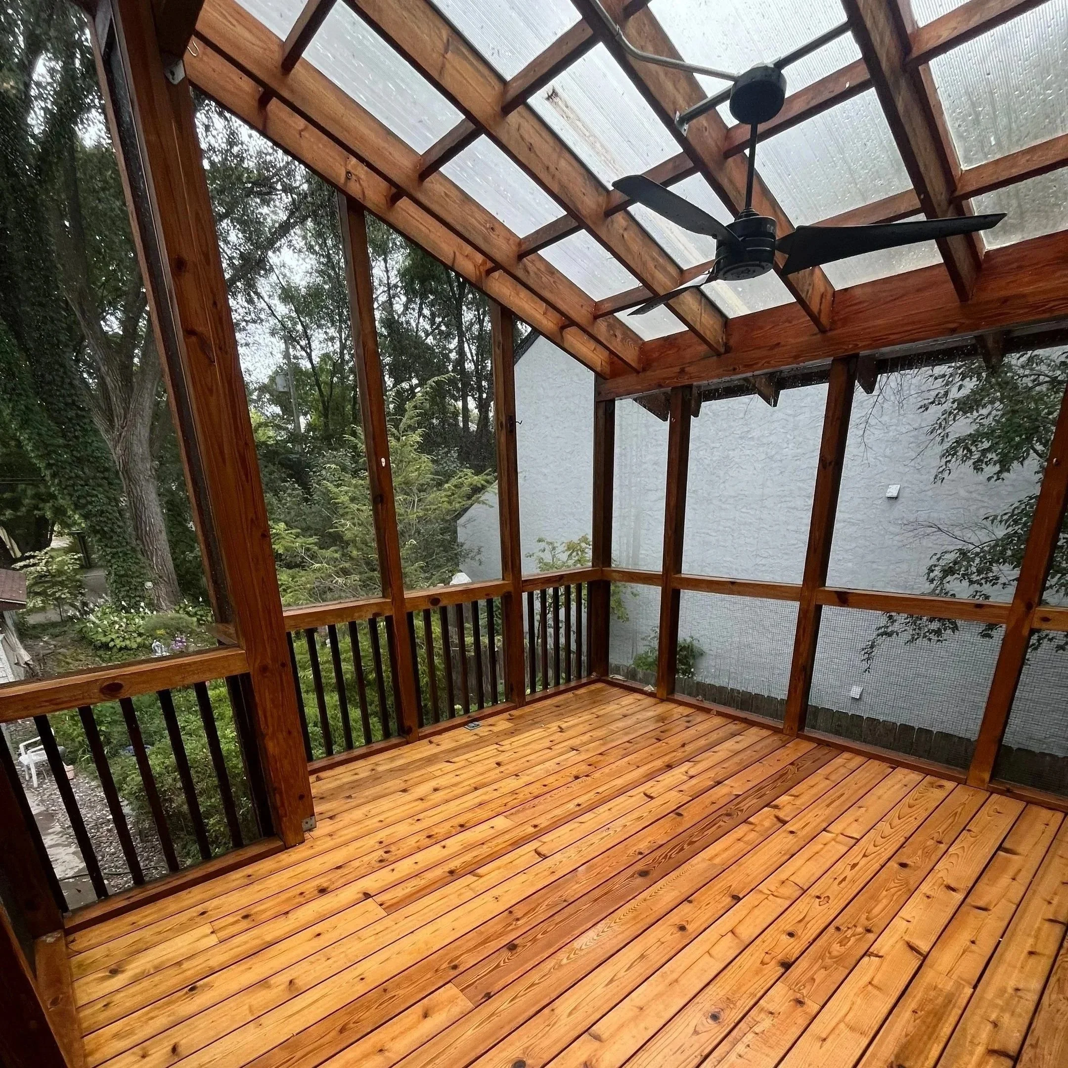 Wood pergola restoration