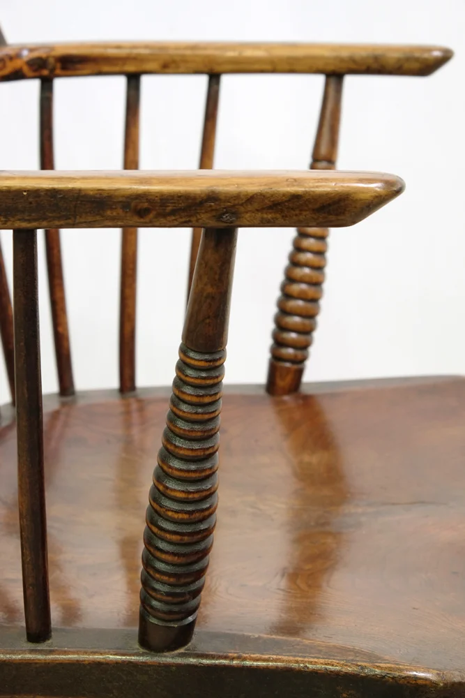 bobbin-support-windsor-chair-3.jpg