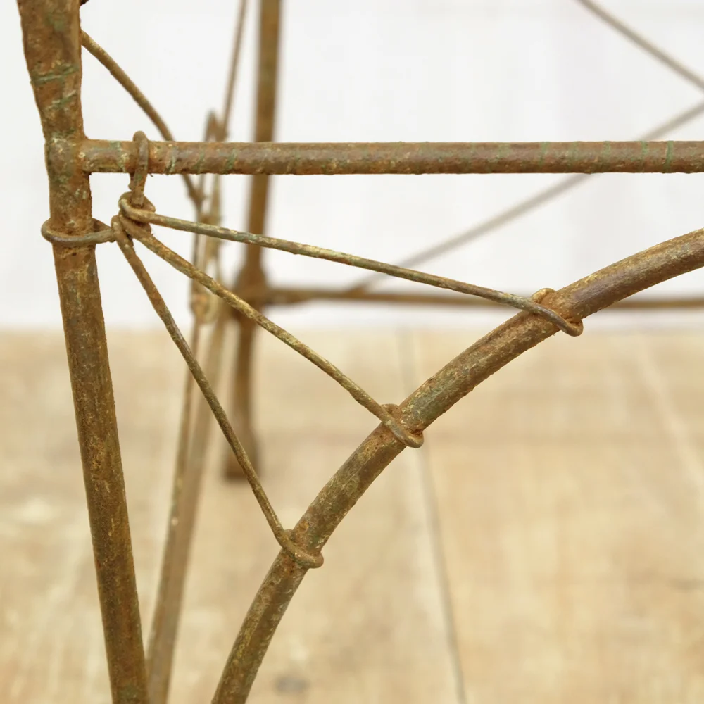 Wrought-Iron-Garden-Chair-Frame-10.jpg