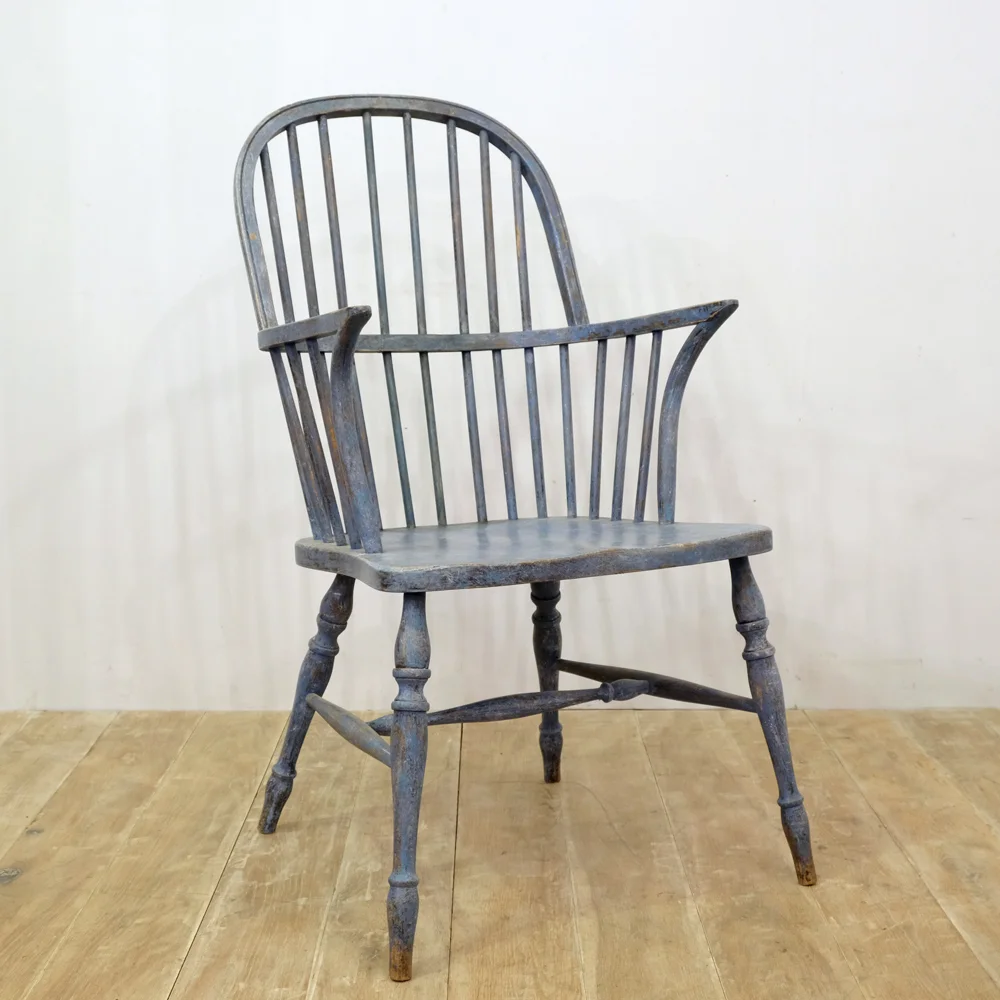 Blue-Painted-Windsor-Chair.jpg