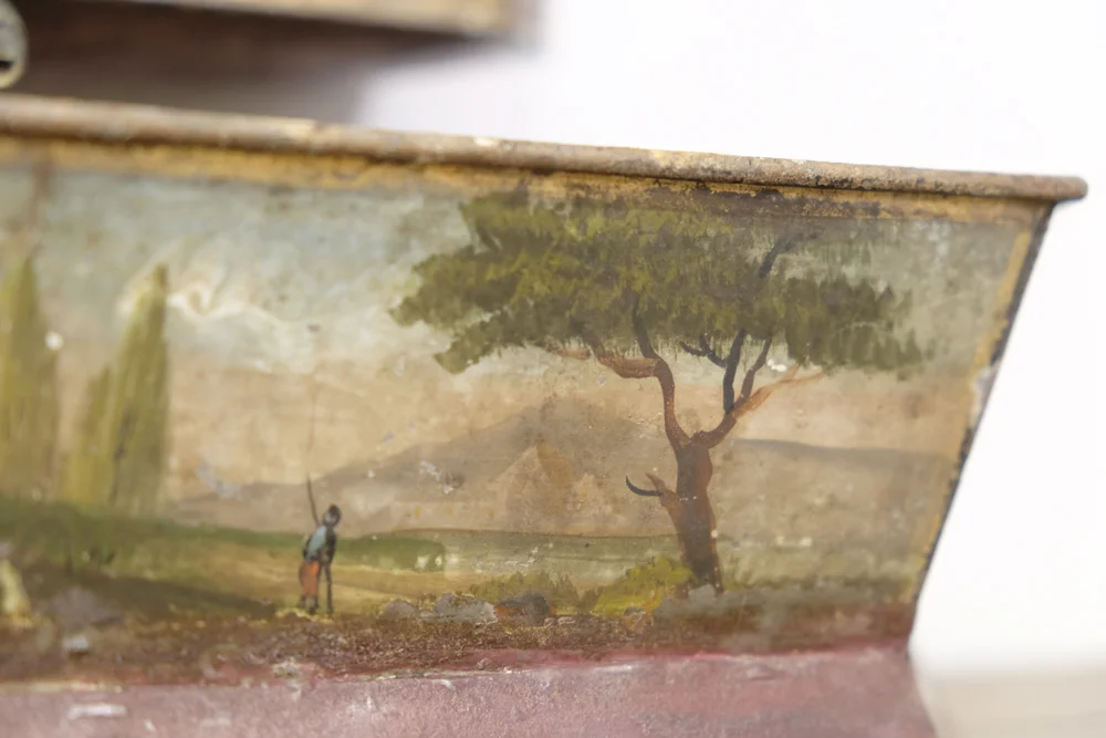 georgian-painted-cistern-5.jpg
