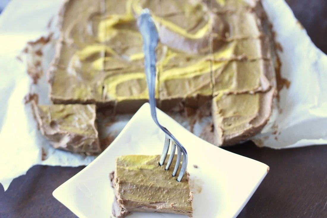 pumpkinchzcakebars.jpg