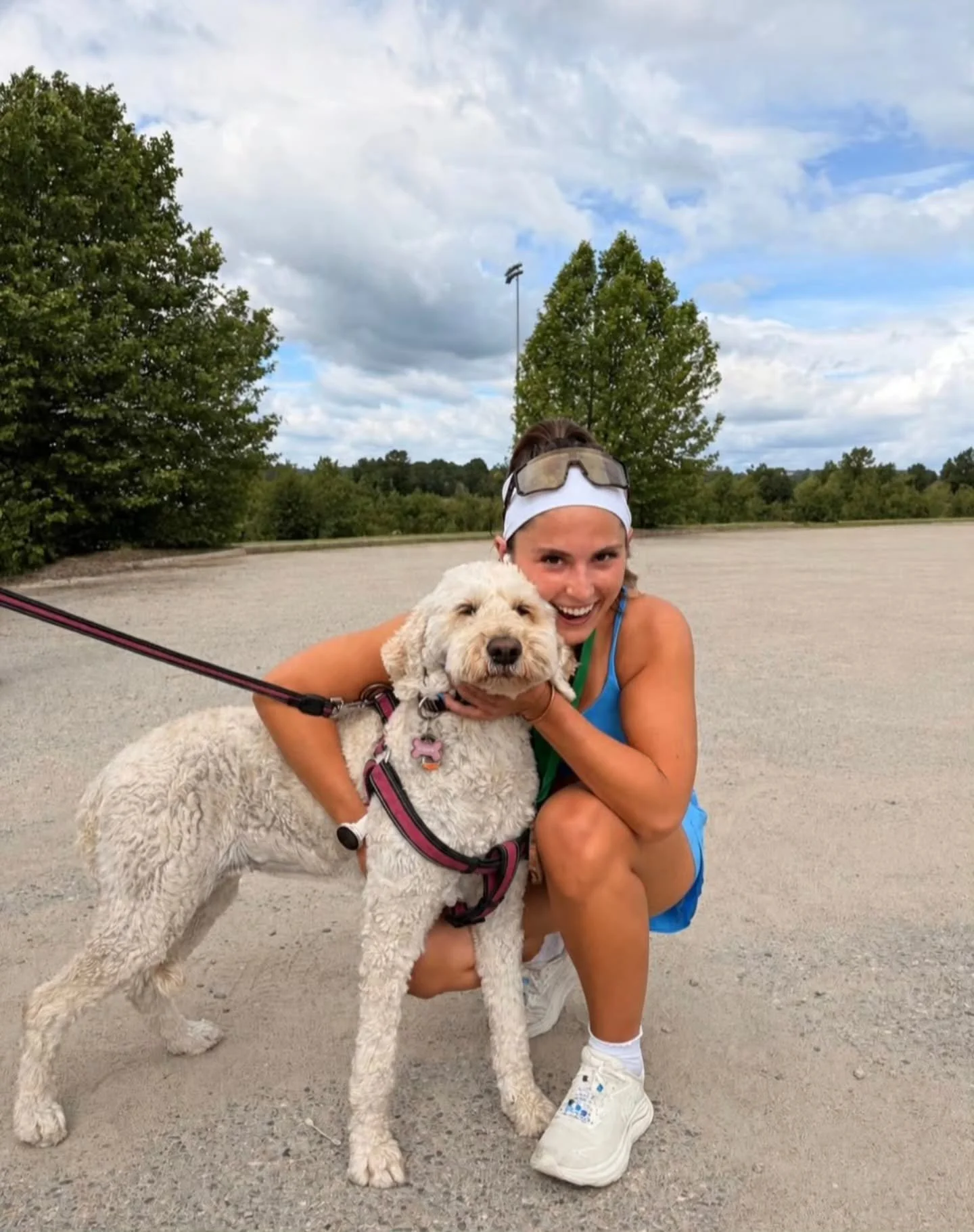 🐶 Life is better with a furry best friend.

📸@emilyy.kempf 
.
.
.
.
.
.
#f3bgoldendoodle #goldendoodle #goldendoodleofinstagram #grasskennels #bestdogsintheworld