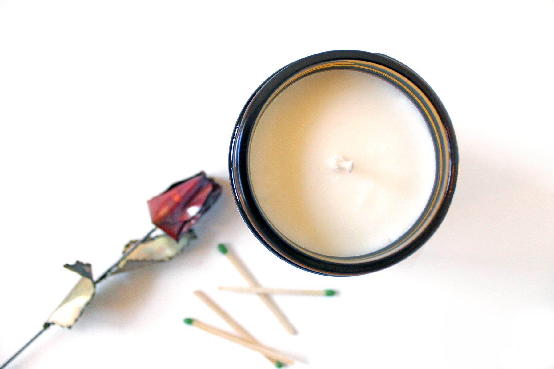 LadyCandle3.png