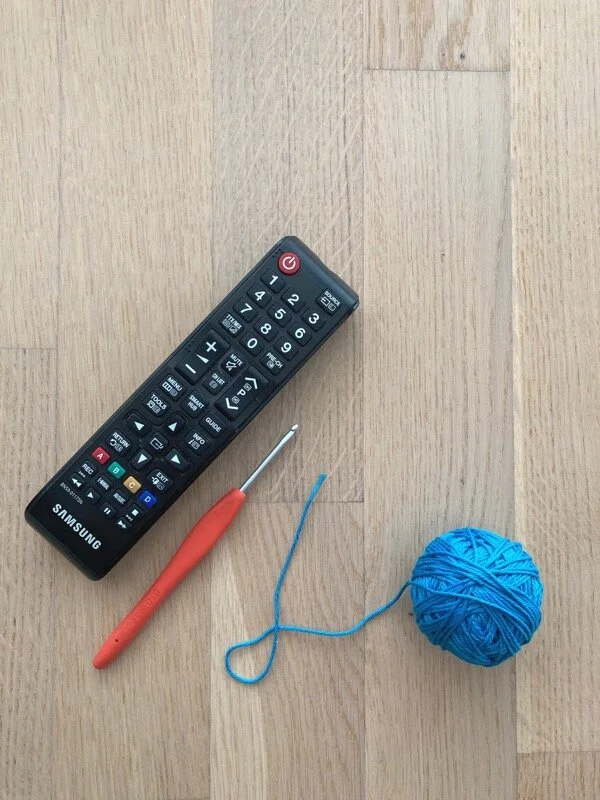 Kinder beschäftigen für Fortgeschrittene: tausche Häkelnadel gegen Fernbedienung