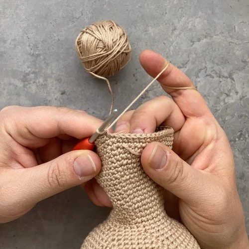 Das Häkel ich doch mit Links! (vom Leben und Handarbeiten in die andere Richtung)