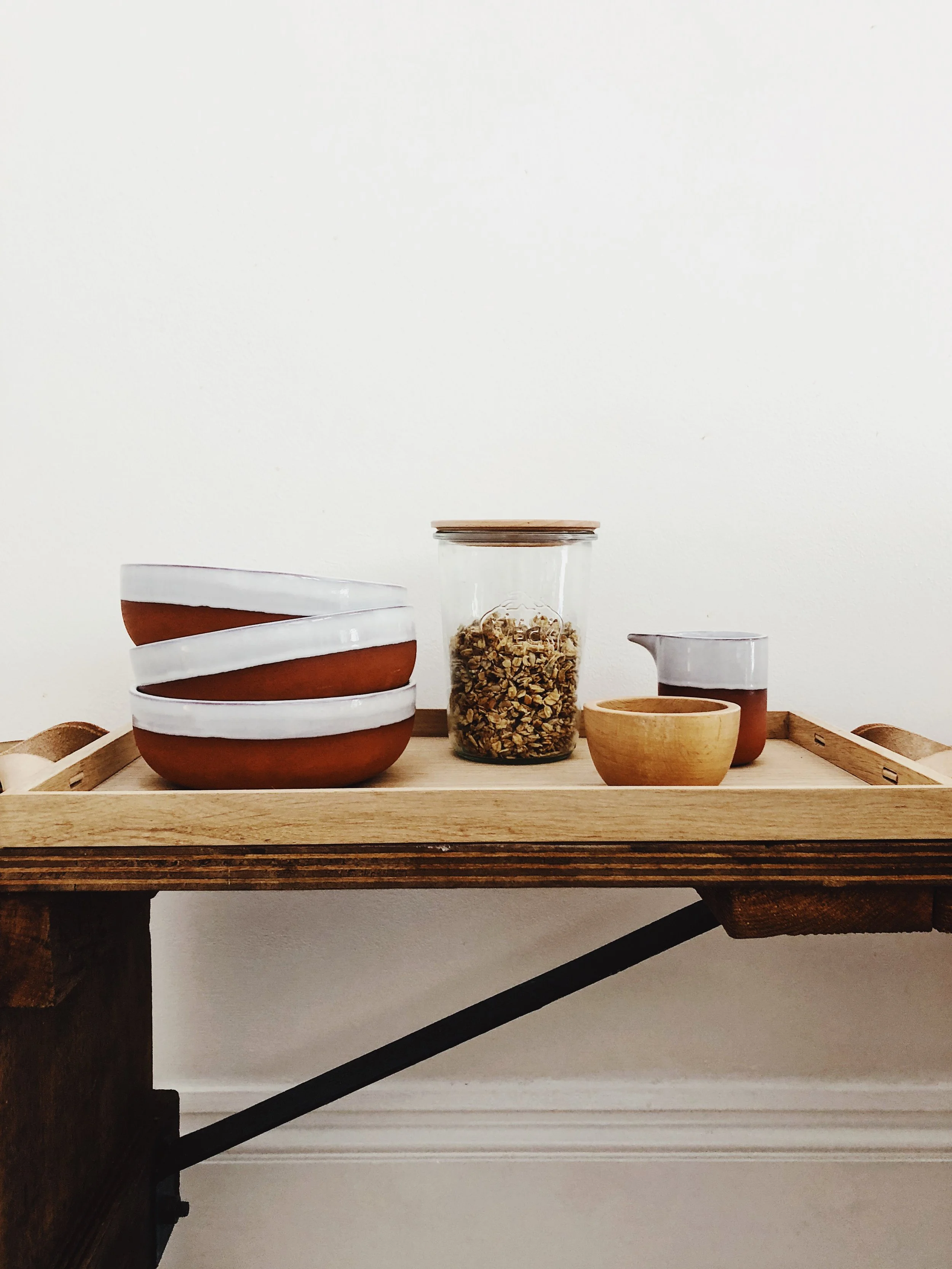 kitchen ceramics sue pryke terracotta hygge styling slow living style style tray vignettes simple tray wooden scandinavian style ourstorytime.co.uk
