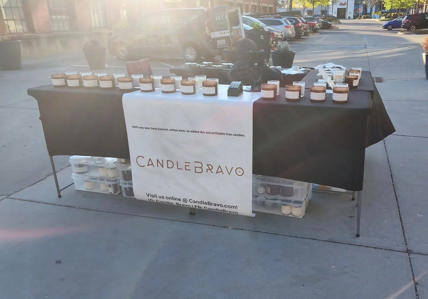 Don't miss checking out new scents and signature favorites in person today @southendmarketclt 8AM-1PM! #southcharlotte #southendmarketclt #charlottenc #candles