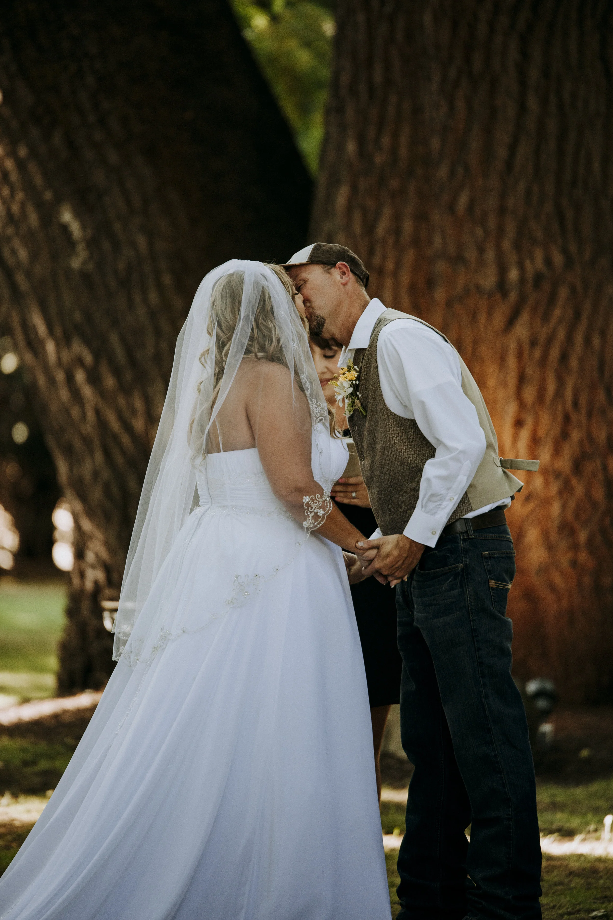 Julie-Rob-Wedding31.jpg