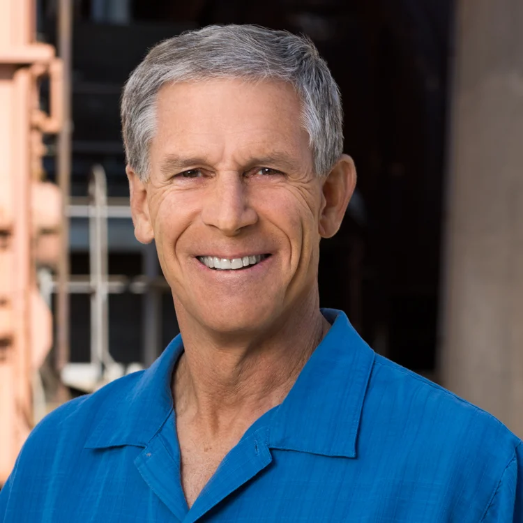 Dave_Hansell_Headshot_17M4458_SQ1.jpg