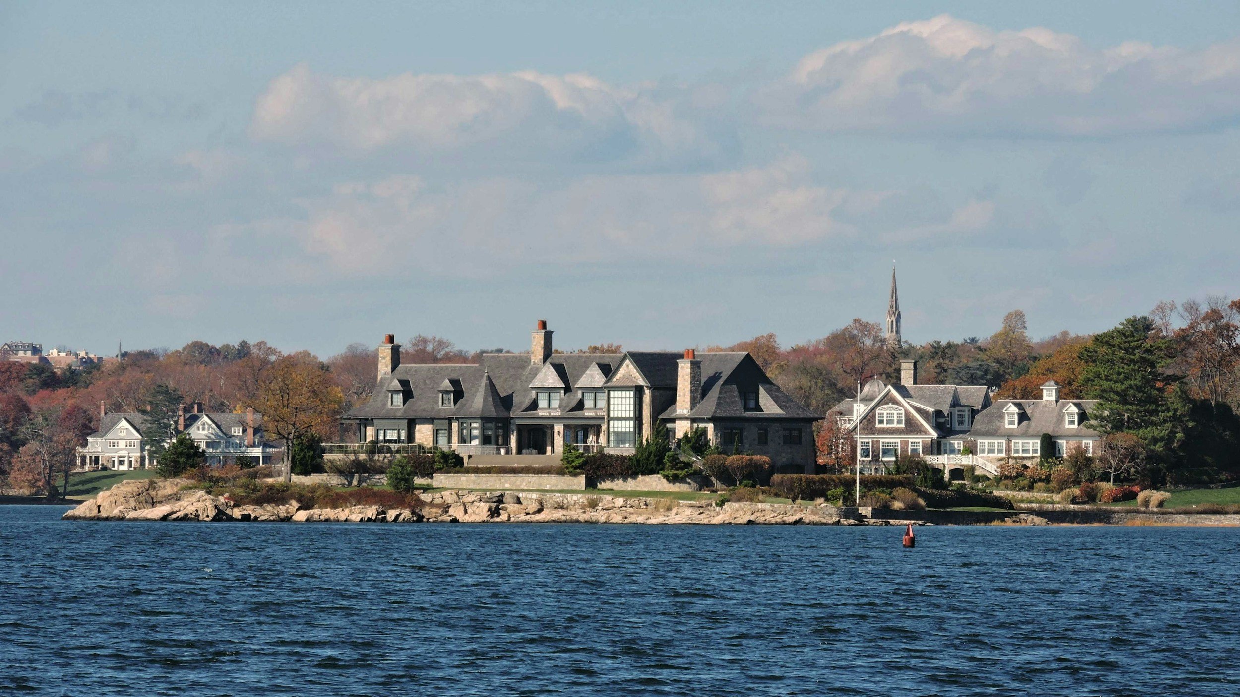 Connecticut Short Sales &amp; Foreclosures in 2025: What Homeowners, Agents &amp; Attorneys Need to Know
