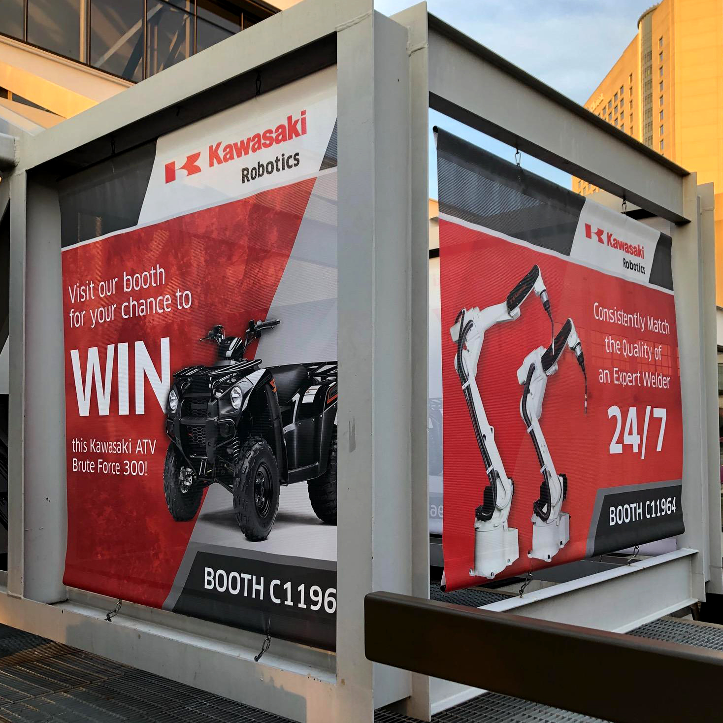 Kawasaki Robotics - FABTECH 2018 - Logo Box Design
