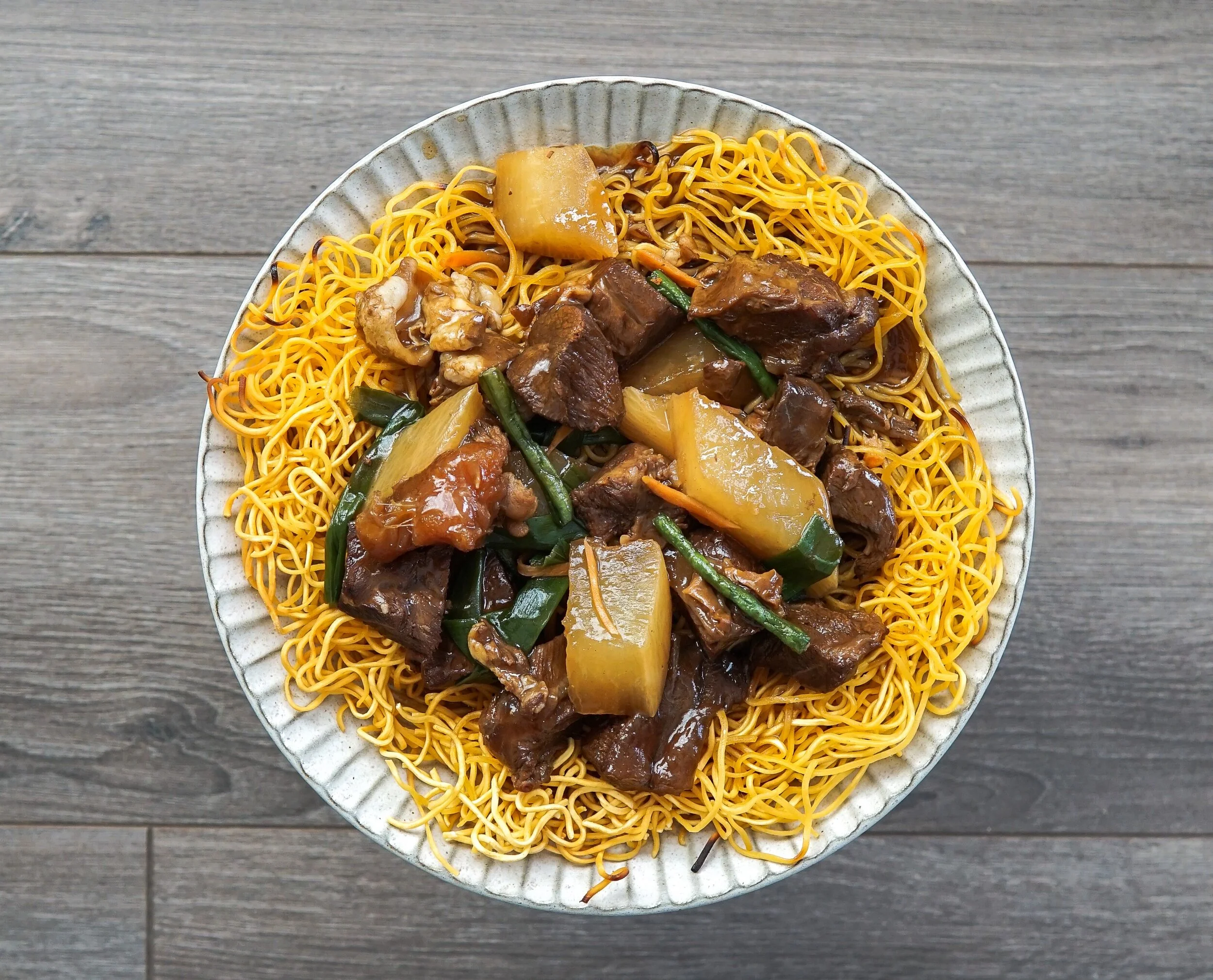 柱候蓮藕牛腩煎麵.jpg