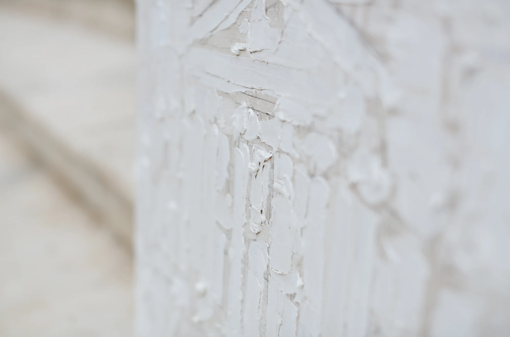 detail-oil-rotunda-1_small.jpg