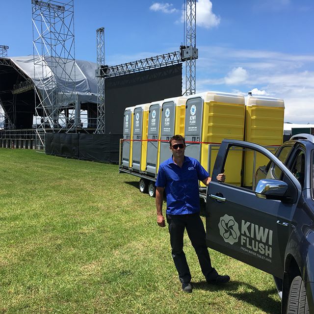 Some serious FOMO here! Kiwi Flush loos at #whitiangasummerconcert I wonder if I could have hidden / camped out in one of the loos and got in to this awesome concert to see Alanis??!!