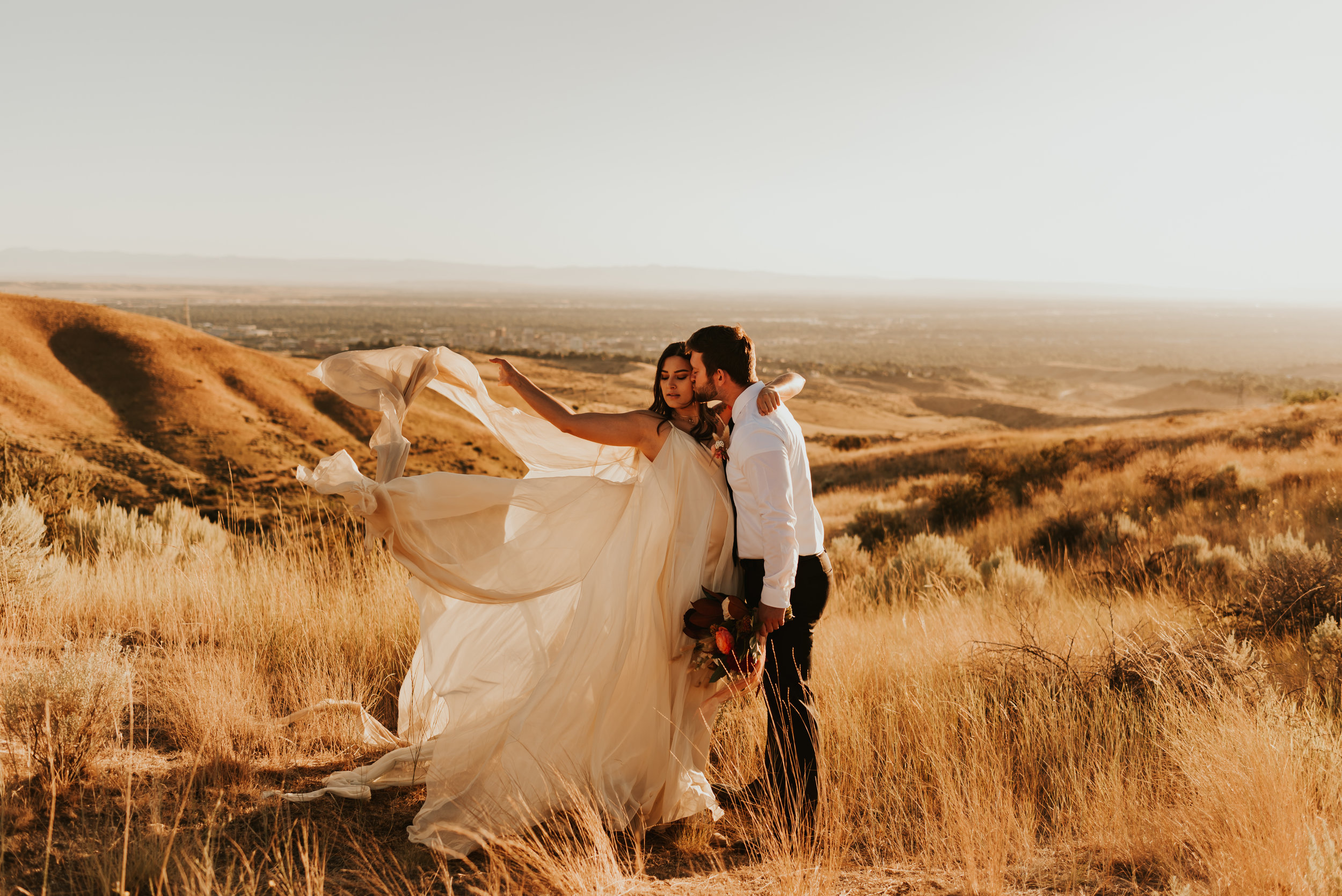 Boise Foothills Bridal Session | Idaho Elopement | Intimate Boise, Idaho Wedding | Carrie Rogers Photography | Daci Gowns