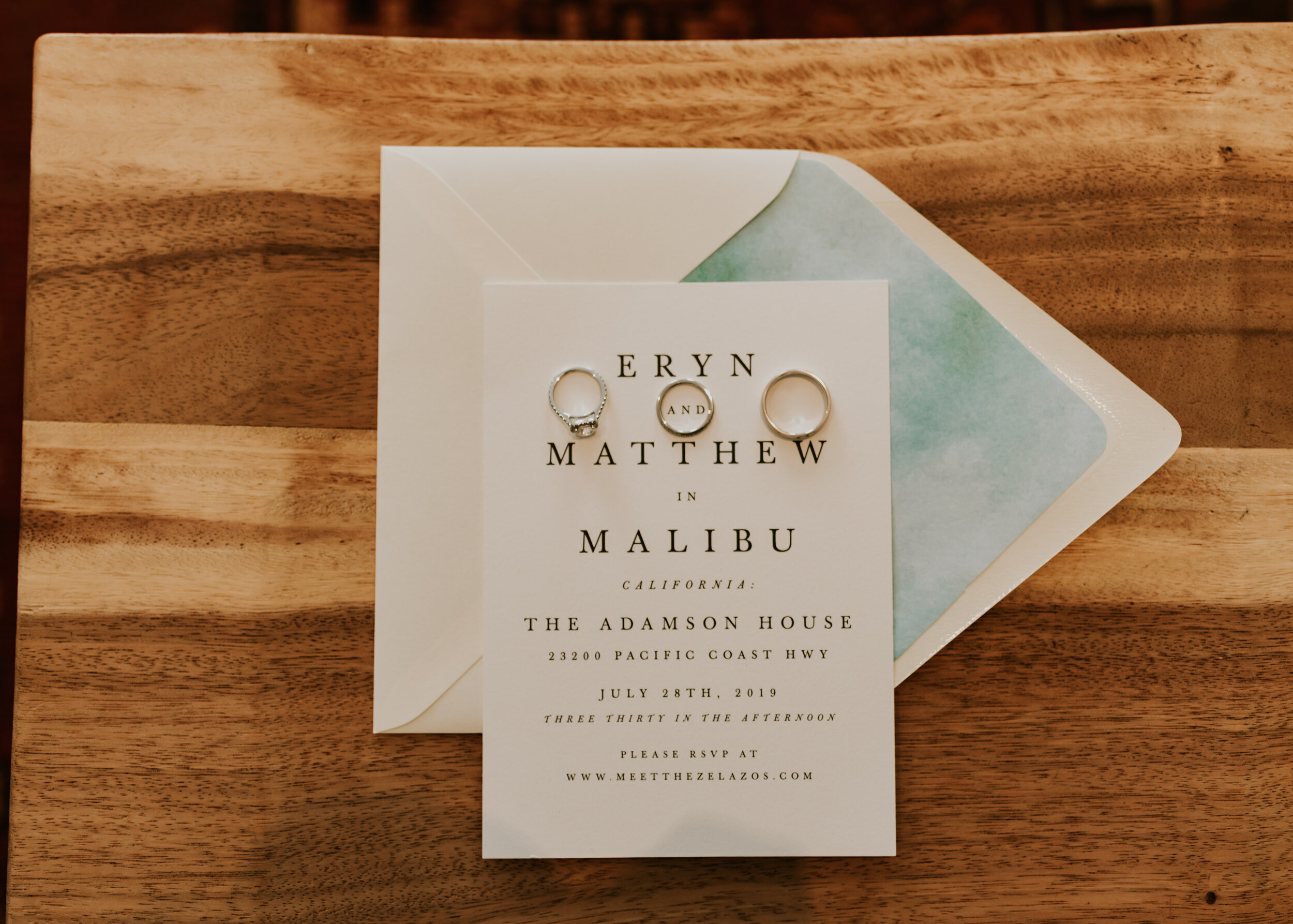 Surfrider Hotel Wedding Getting Ready Photos | Adamson House Wedding | Malibu Wedding Photographer | Seaside California Wedding Venue | Summer Wedding