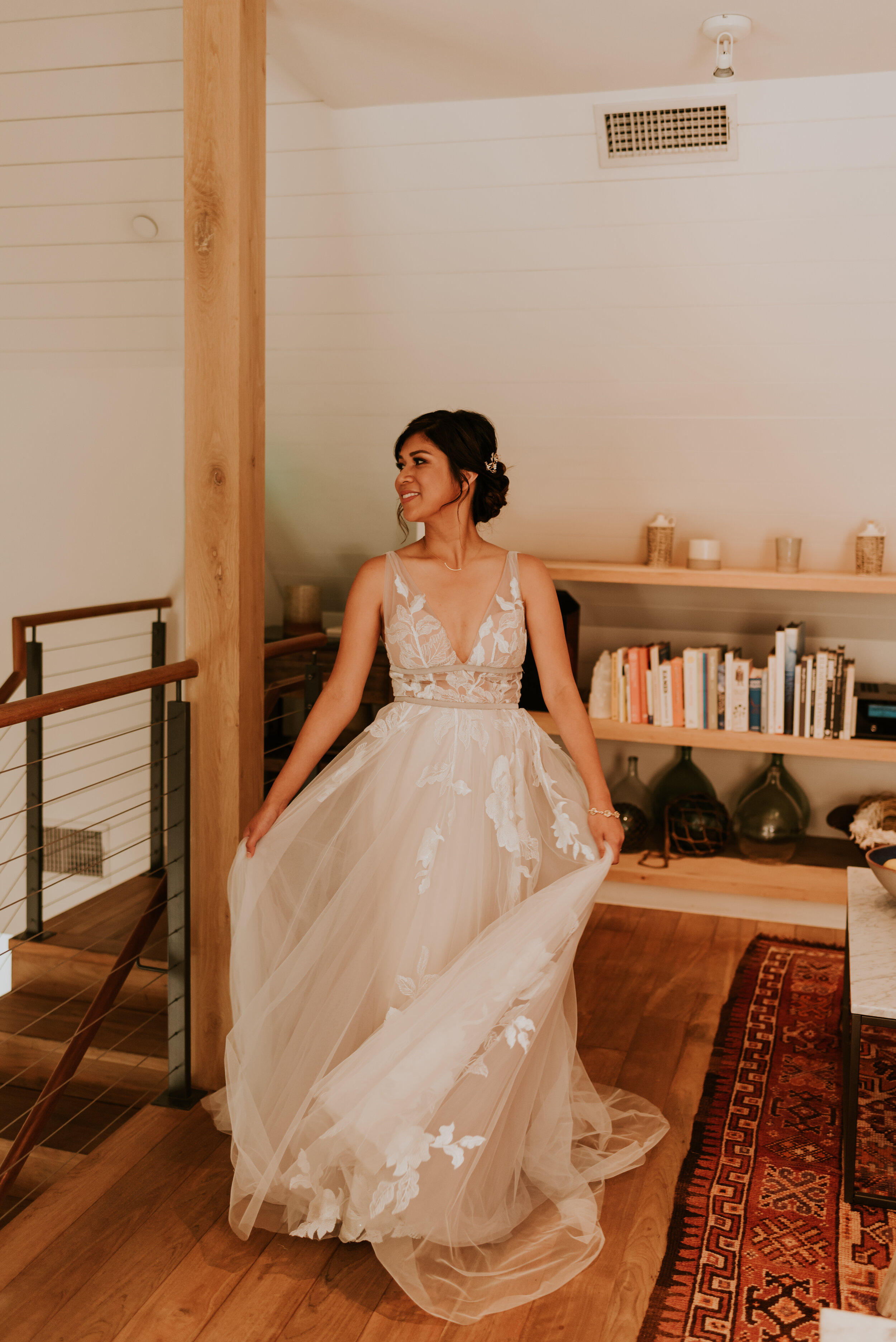 Surfrider Hotel Wedding Getting Ready Photos | Adamson House Wedding | Malibu Wedding Photographer | Seaside California Wedding Venue | Summer Wedding