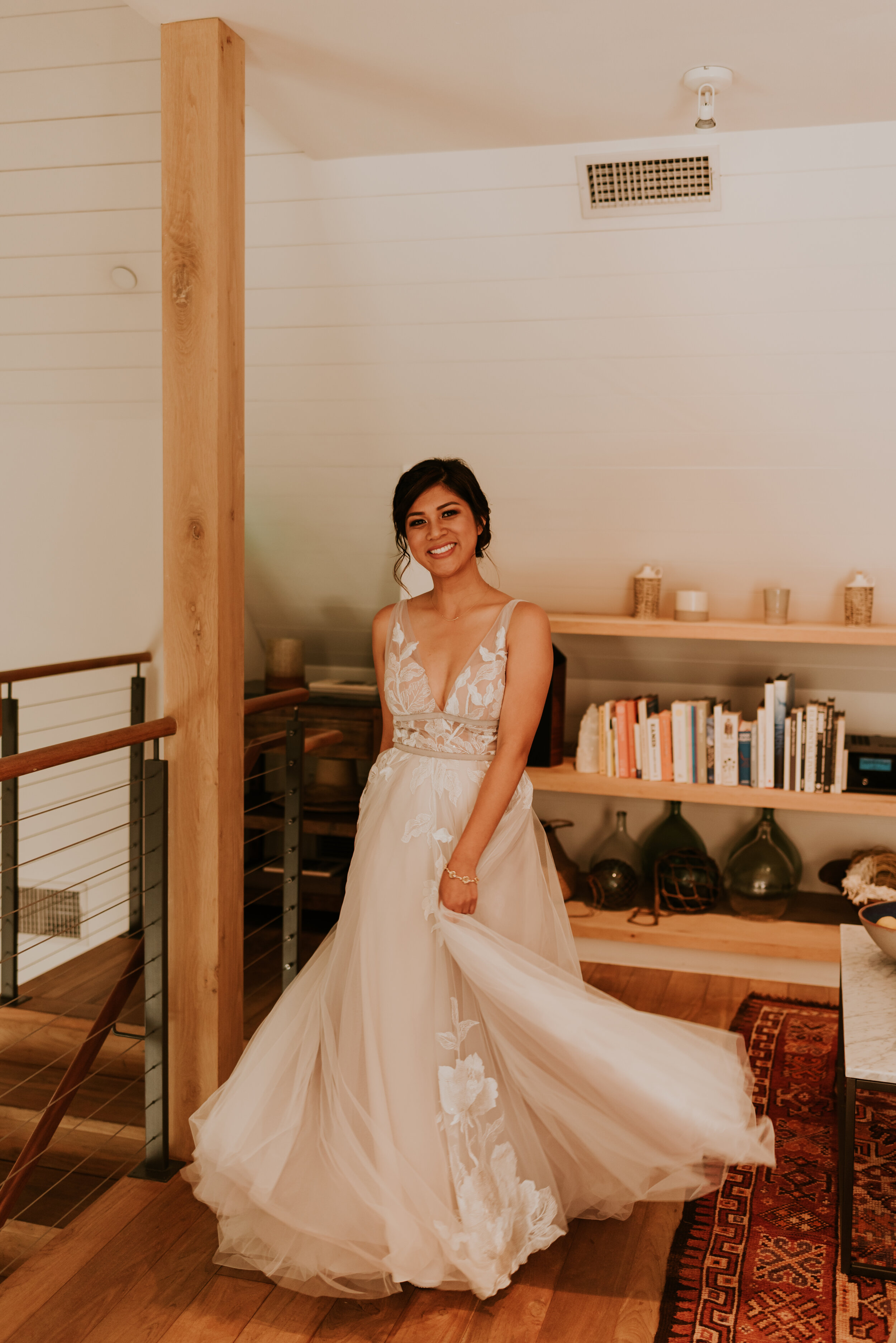 Surfrider Hotel Wedding Getting Ready Photos | Adamson House Wedding | Malibu Wedding Photographer | Seaside California Wedding Venue | Summer Wedding