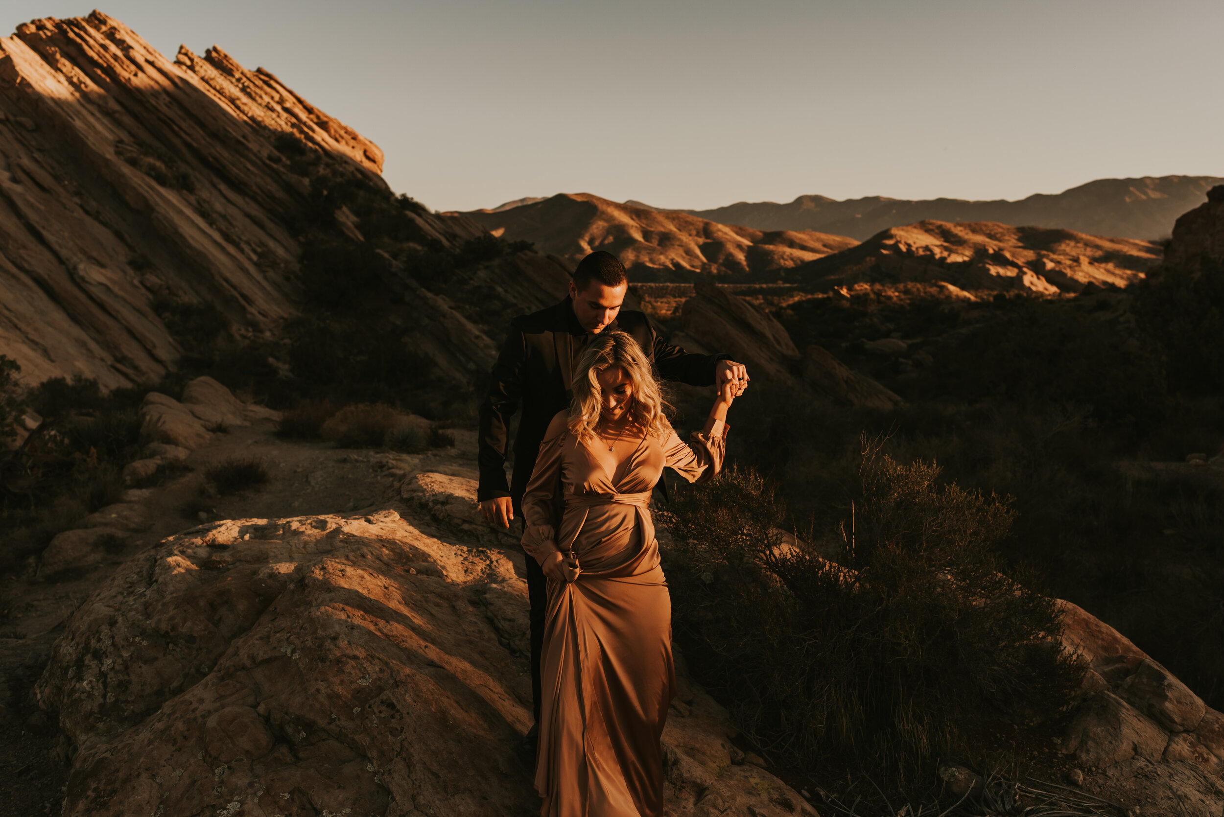 Vasquez Rocks Couples Shoot | Engagement Photos | Santa Clarita Wedding Photography | Desert Engagement