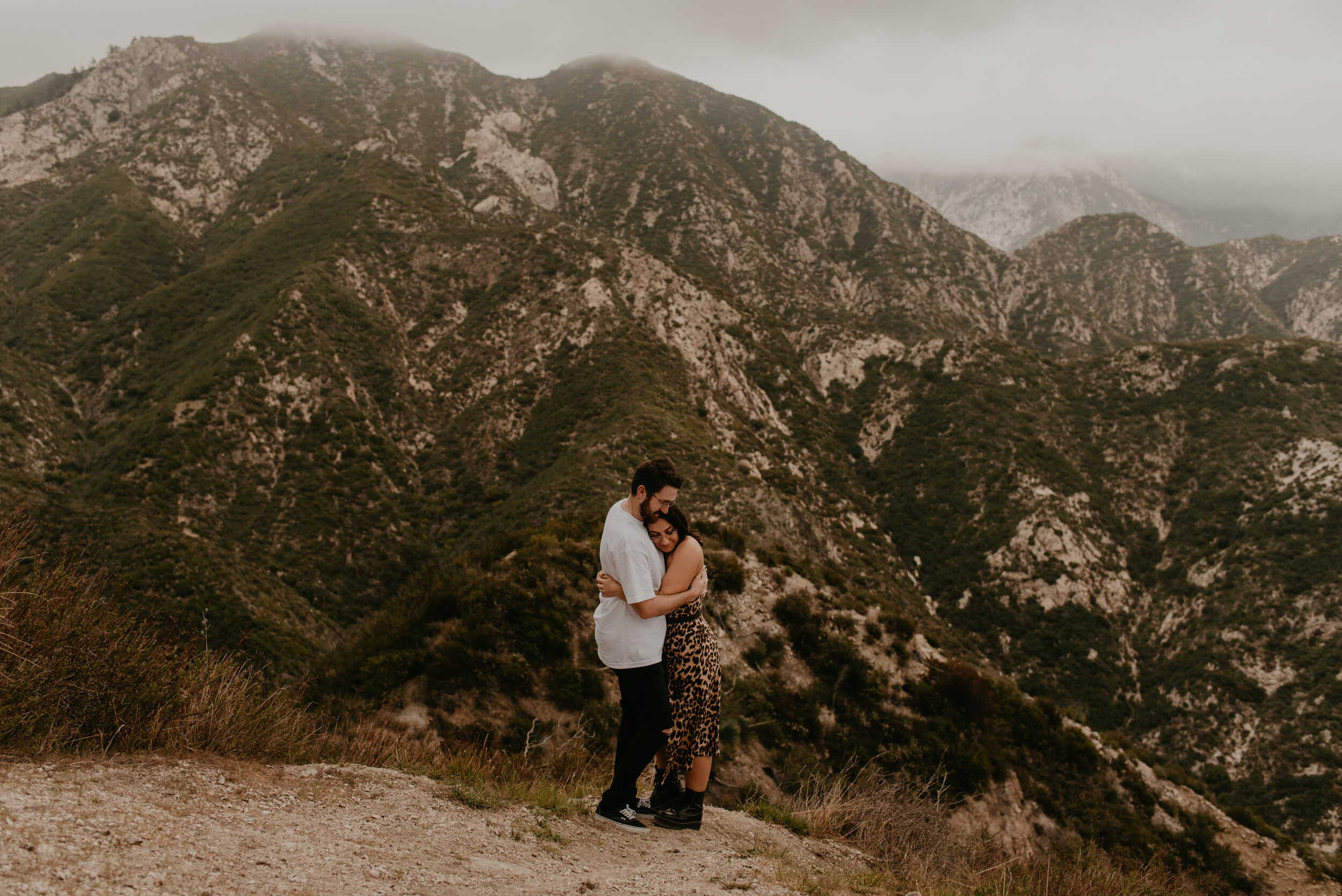 Los Angeles Mountain Engagement Session | Angeles National Forest Engagement Photos | California Wedding Photographer | Engagement Session with Jeep | Los Angeles Wedding Photographer