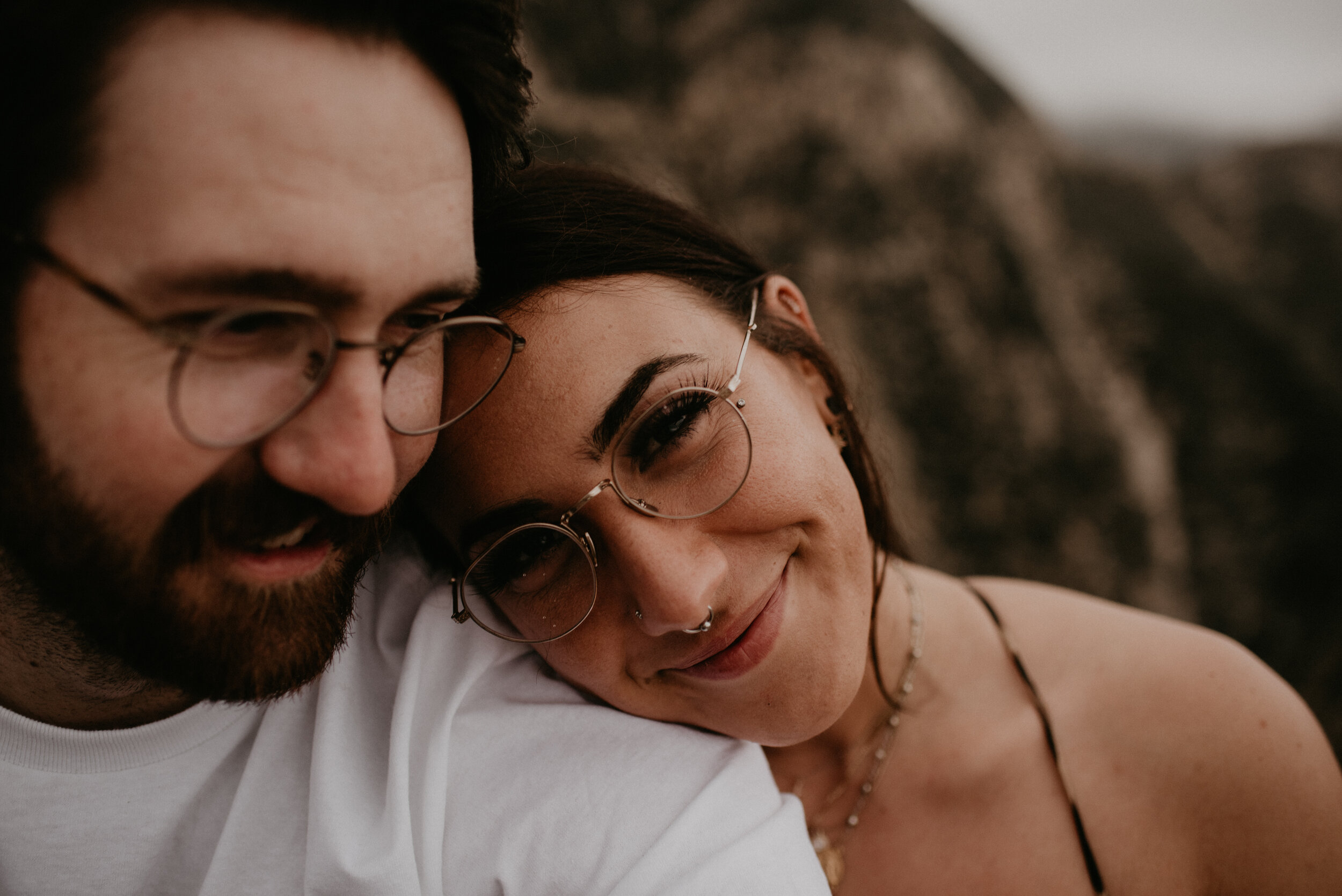 Los Angeles Mountain Engagement Session | Angeles National Forest Engagement Photos | California Wedding Photographer | Engagement Session with Jeep | Los Angeles Wedding Photographer