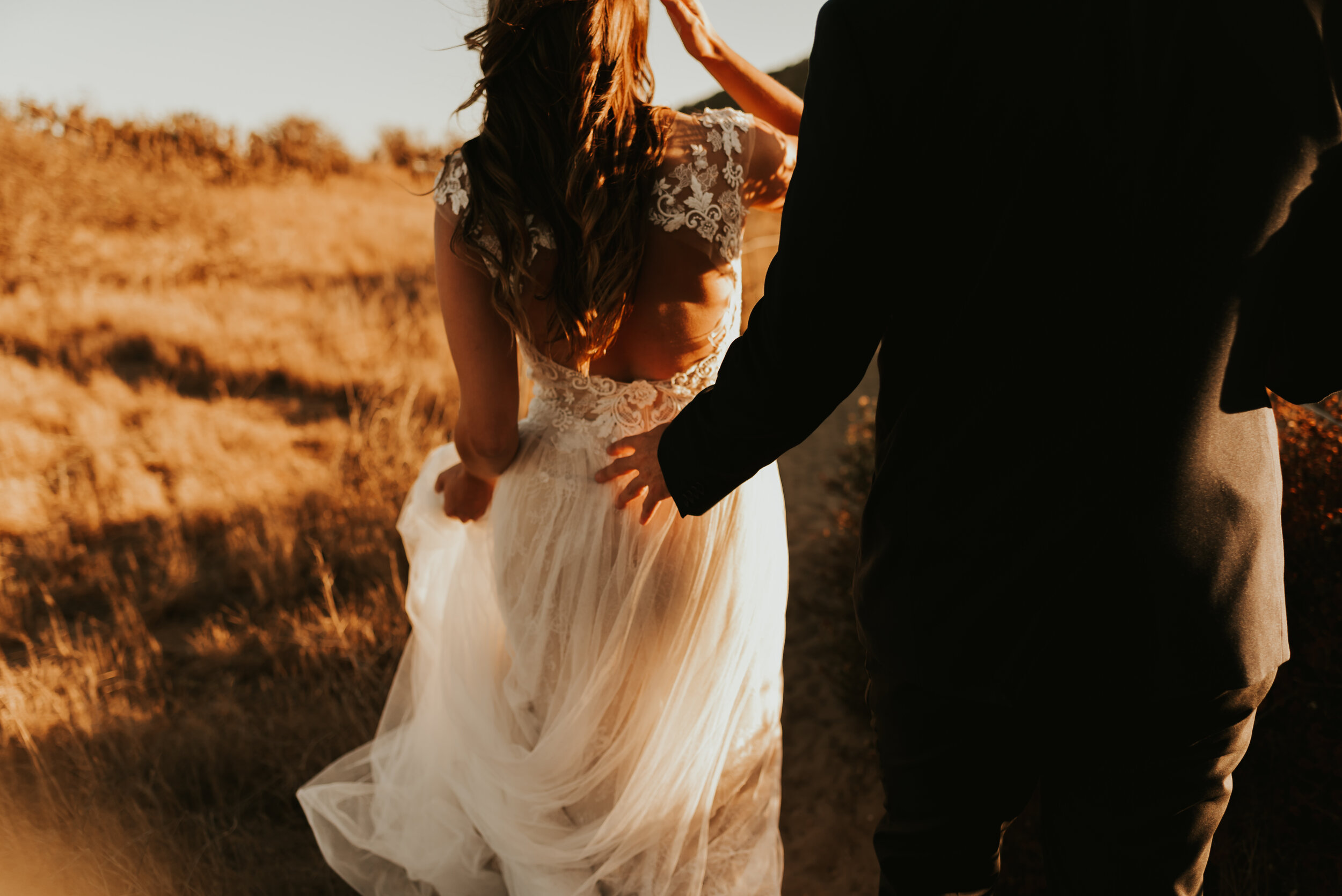 Point Dume Elopement | Malibu Elopement Photographer | California Elopement Photographer | Cliffside Elopement | Places to Elope in SoCal #elopement 