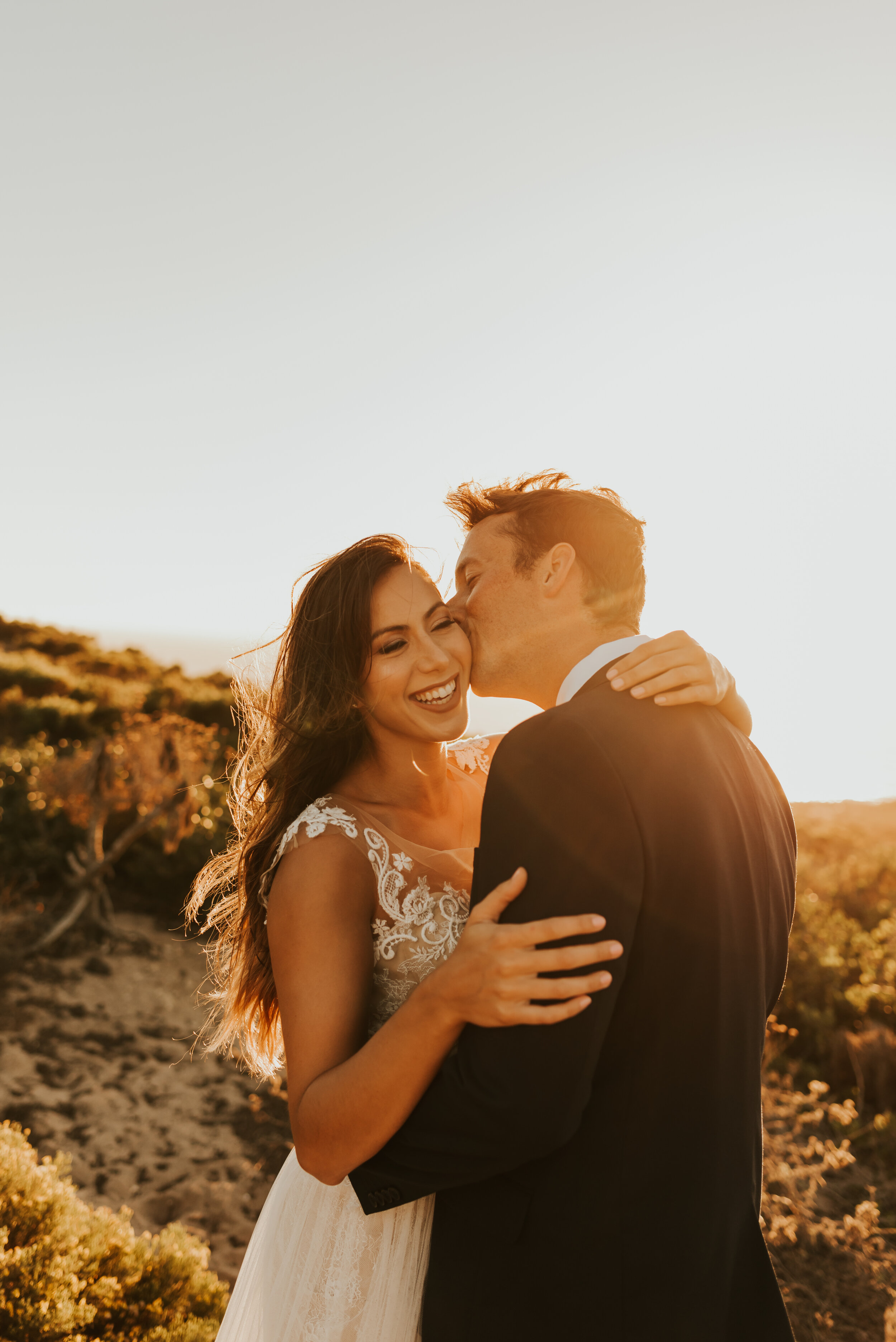 Point Dume Elopement | Malibu Elopement Photographer | California Elopement Photographer | Cliffside Elopement | Places to Elope in SoCal #elopement 