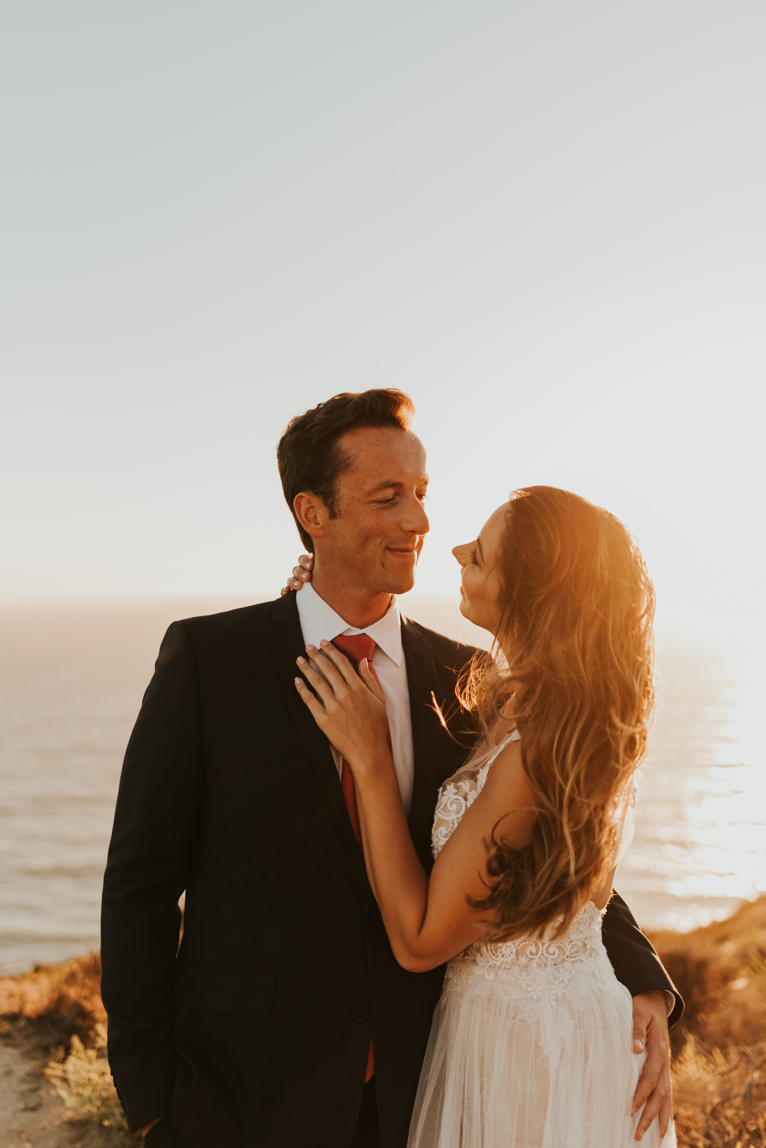 Point Dume Elopement | Malibu Elopement Photographer | California Elopement Photographer | Cliffside Elopement | Places to Elope in SoCal #elopement 