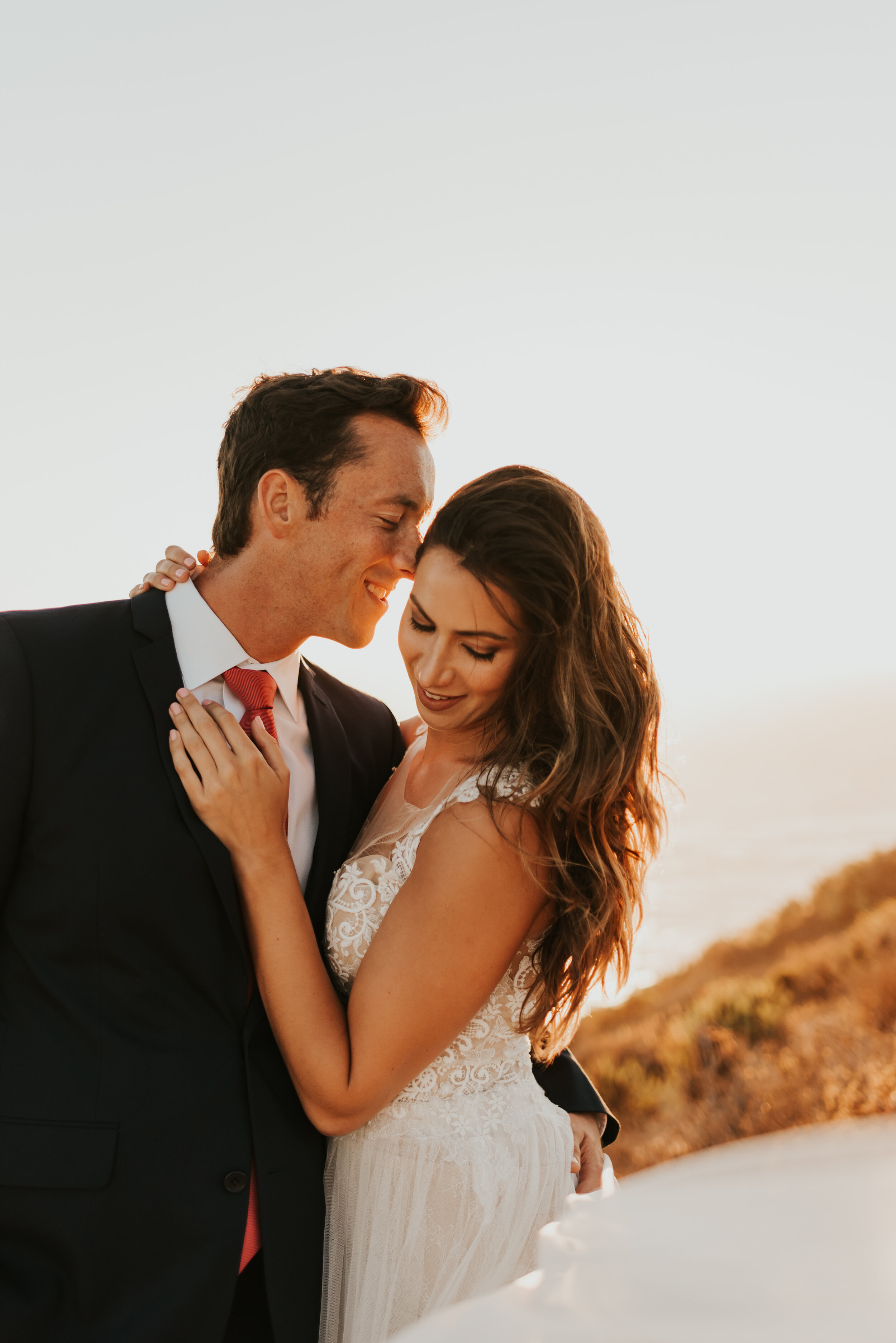 Point Dume Elopement | Malibu Elopement Photographer | California Elopement Photographer | Cliffside Elopement | Places to Elope in SoCal #elopement 