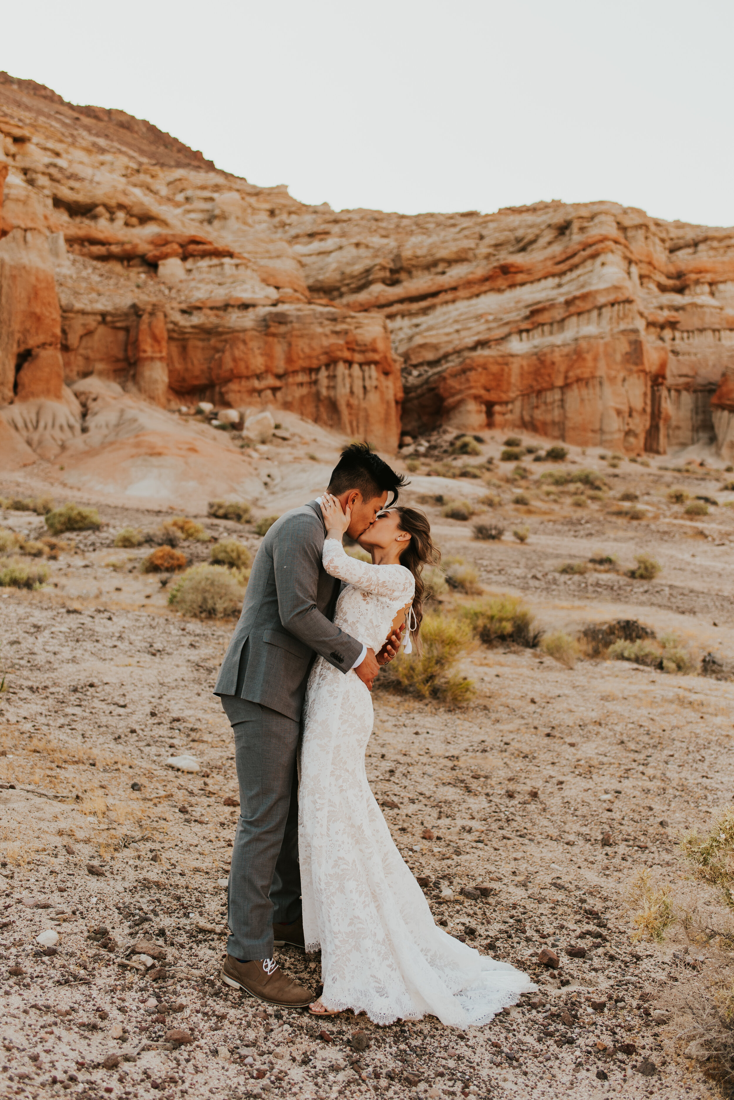 Red Rock Canyon Elopement | Southern California Elopement Photographer | Destination Elopement | Desert Elopement | Places to Elope | #elopement