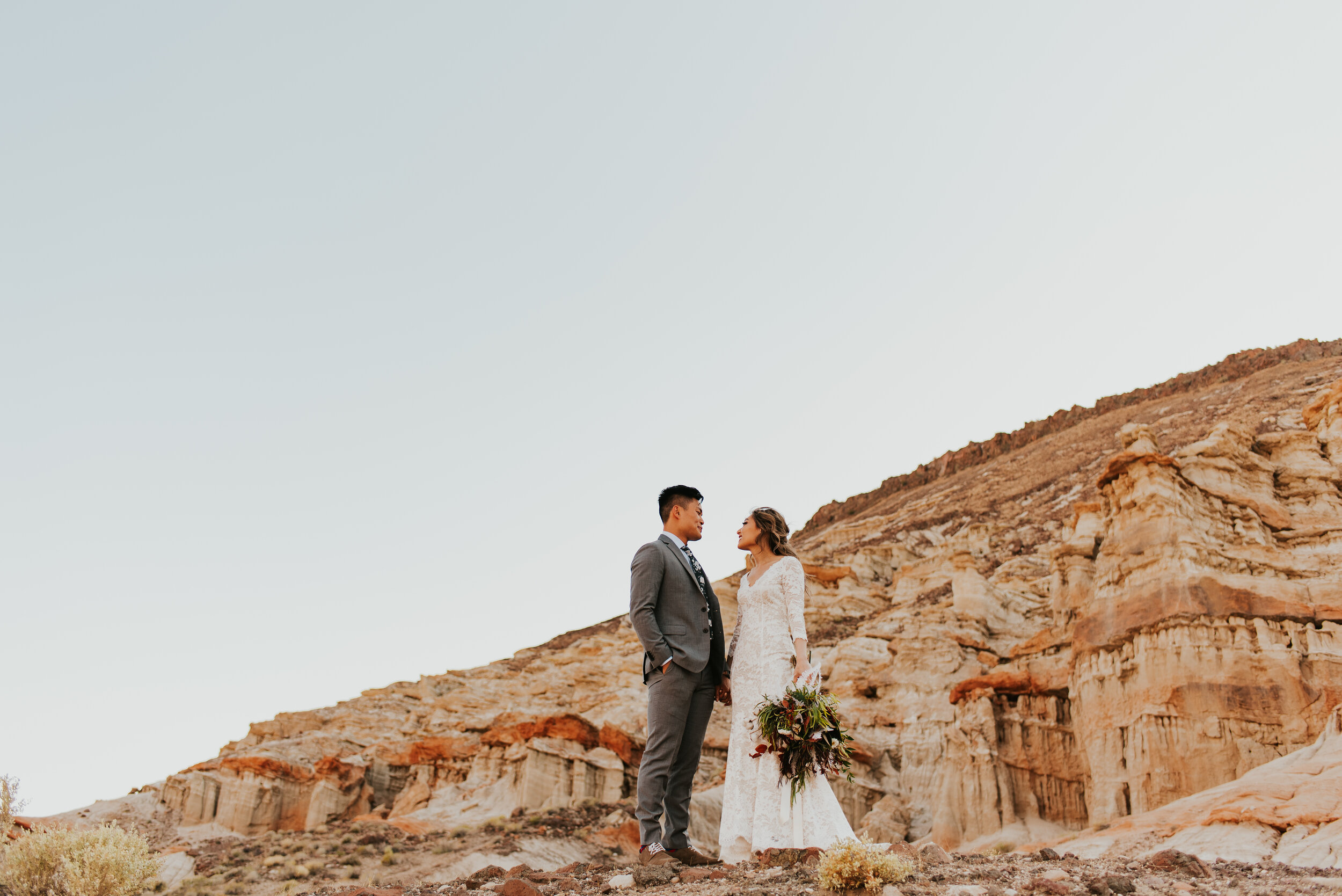 Red Rock Canyon Elopement | Southern California Elopement Photographer | Destination Elopement | Desert Elopement | Places to Elope | #elopement