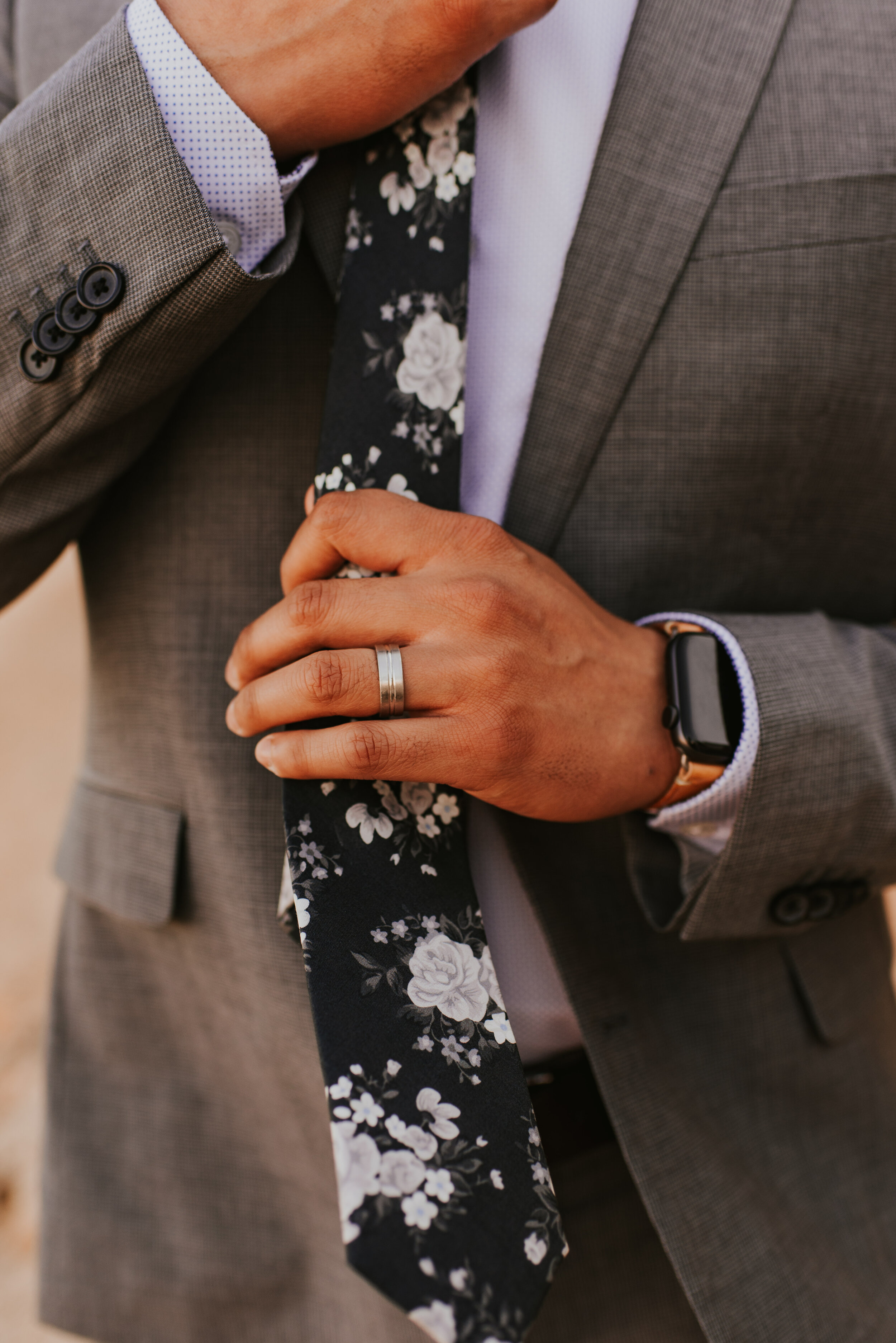 Red Rock Canyon Elopement | Southern California Elopement Photographer | Destination Elopement | Desert Elopement | Places to Elope | #elopement