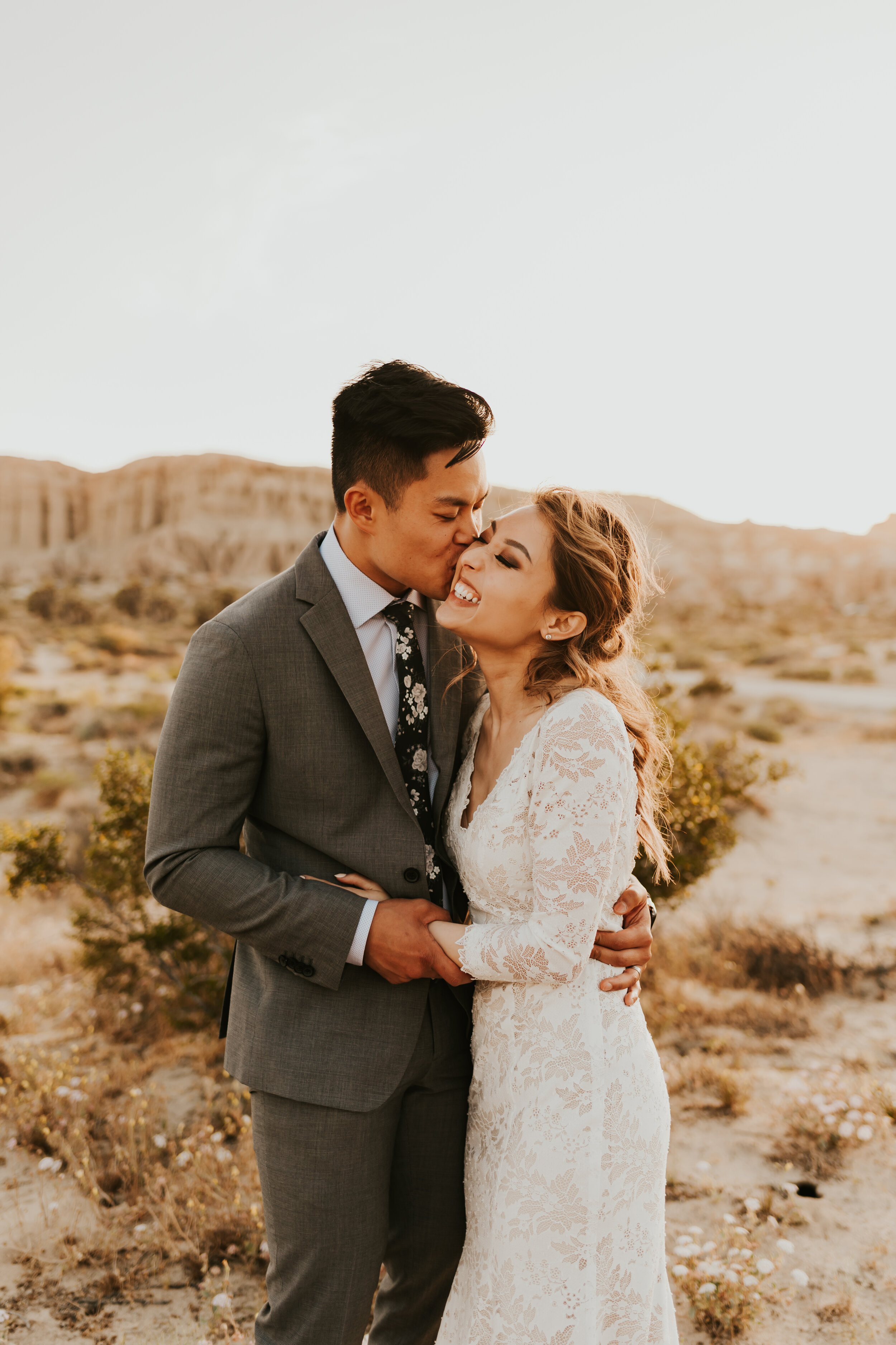 Red Rock Canyon Elopement | Southern California Elopement Photographer | Destination Elopement | Desert Elopement | Places to Elope | #elopement