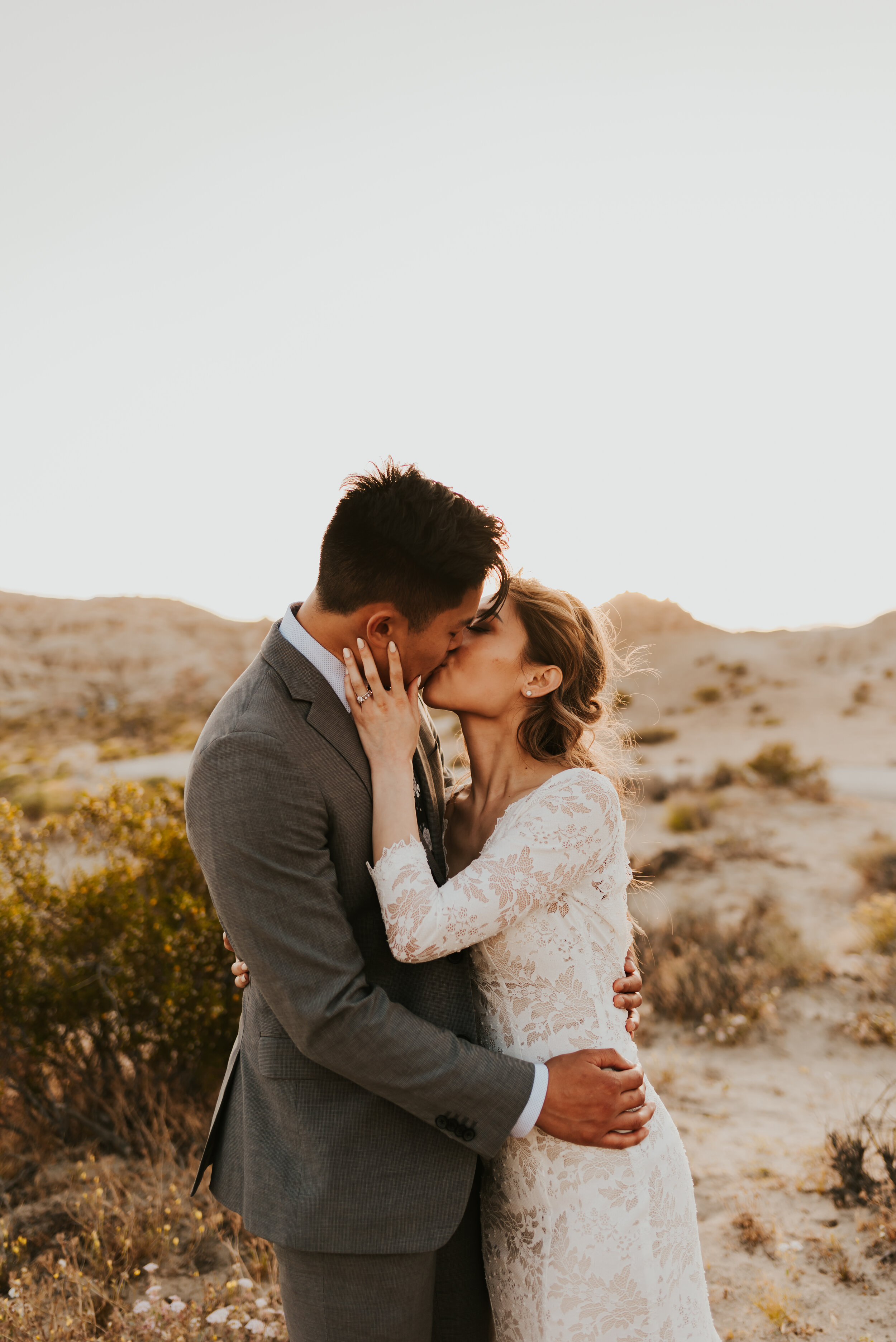 Red Rock Canyon Elopement | Southern California Elopement Photographer | Destination Elopement | Desert Elopement | Places to Elope | #elopement