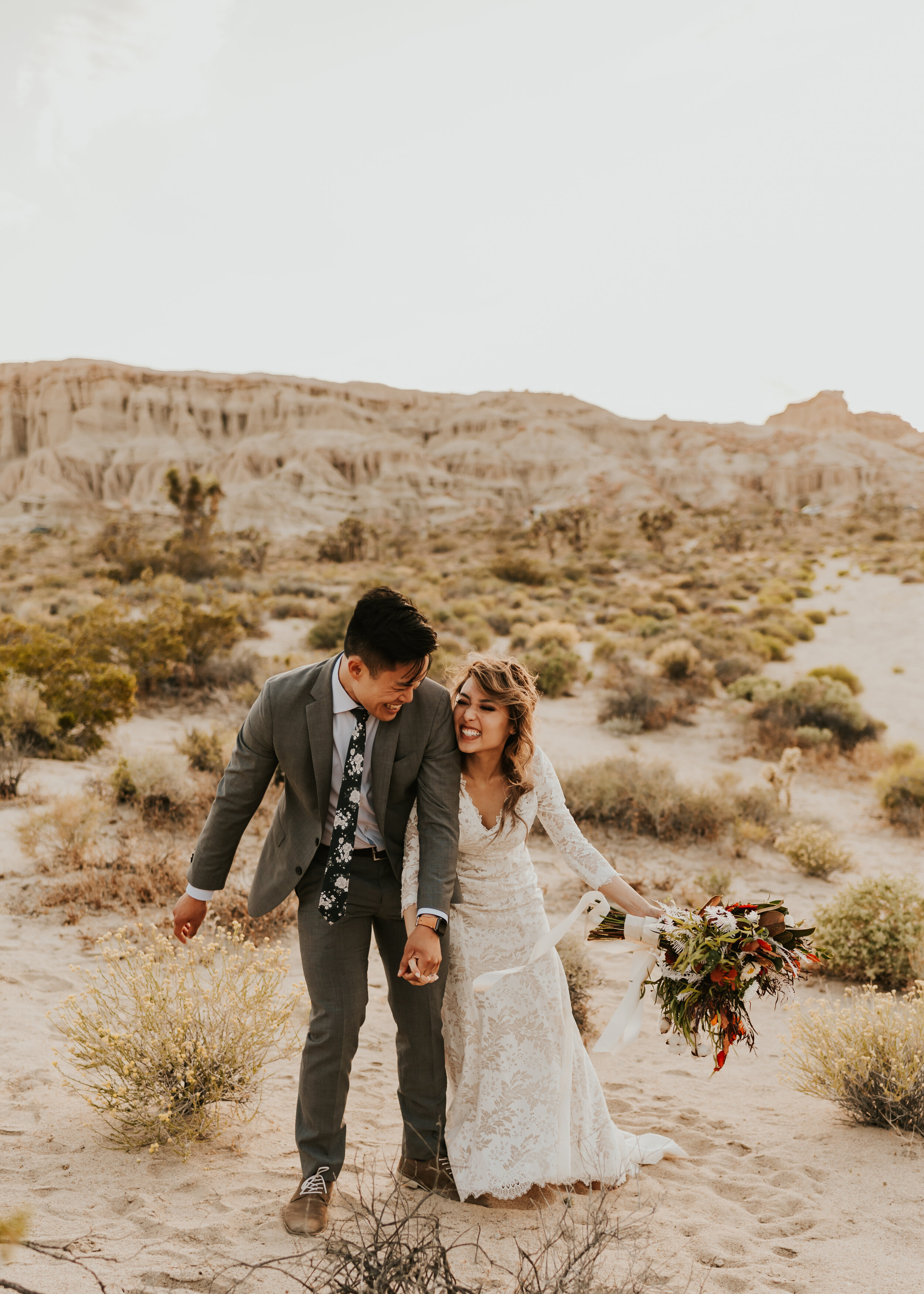 Red Rock Canyon Elopement | Southern California Elopement Photographer | Destination Elopement | Desert Elopement | Places to Elope | #elopement