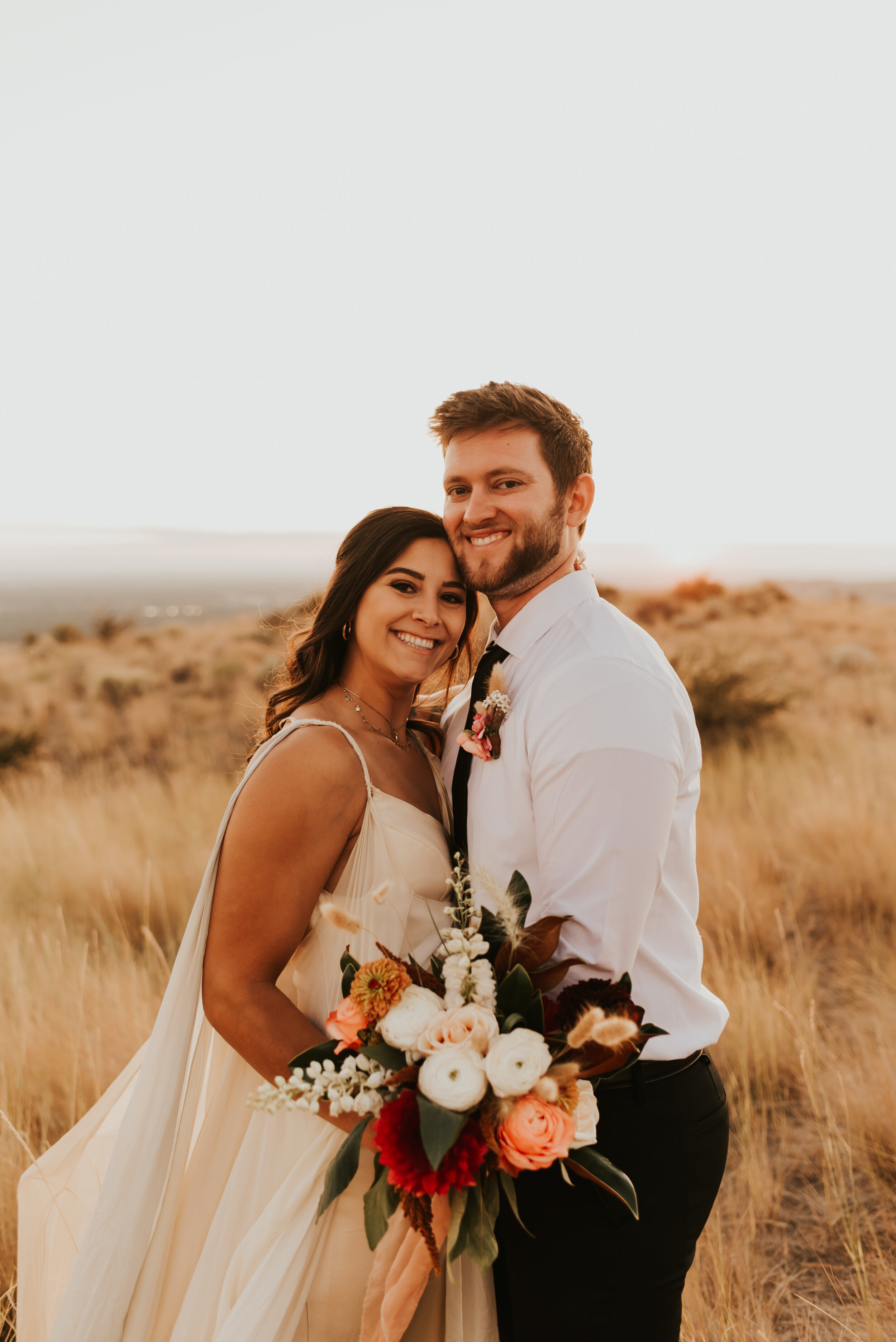 How to Include Your Family in Your Elopement | Eloping with Family | Elopement with Guests | California Elopement Photographer | Elopement Tips | Elopement Planning Advice | Intimate Wedding