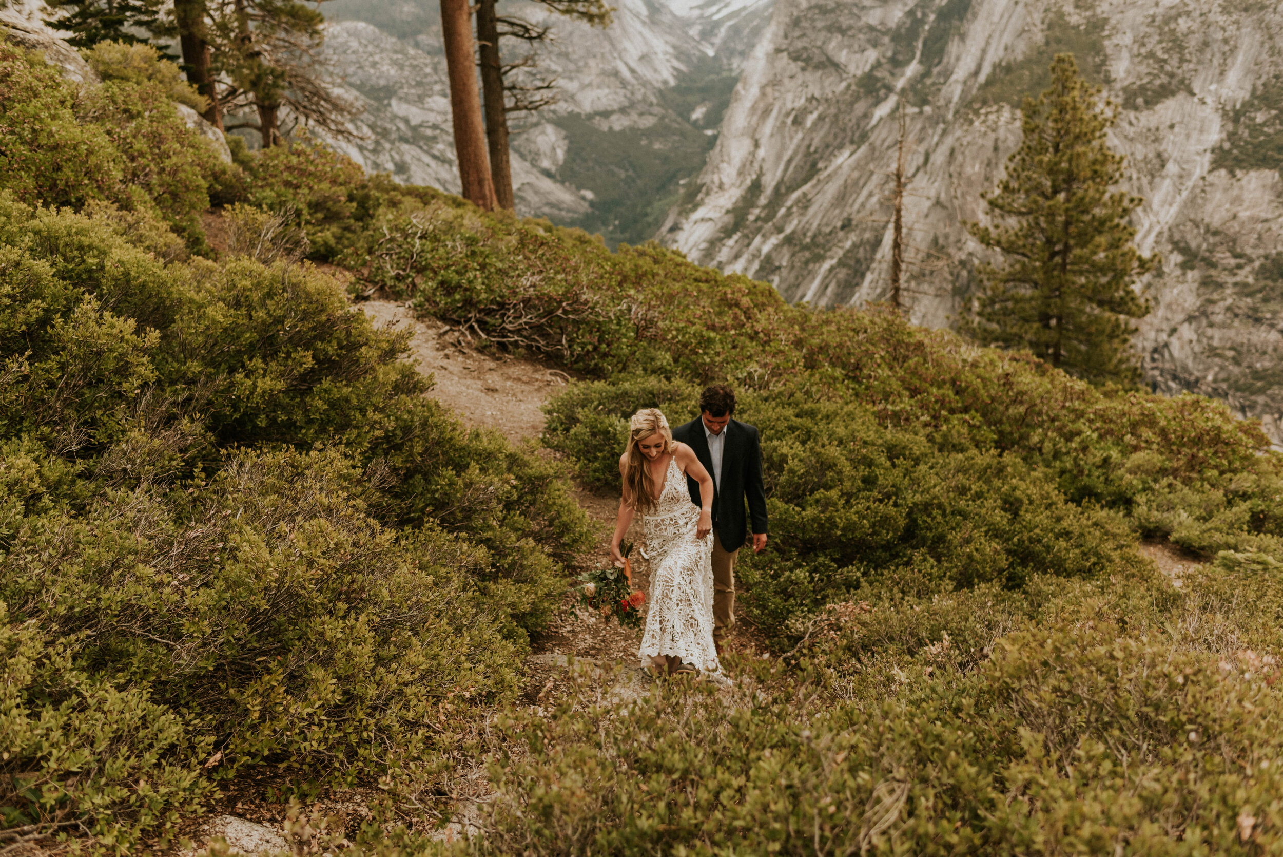 Yosemite Elopement | Glacier Point Elopement | Taft Point Elopement | Yosemite Elopement Photographer | Yosemite National Park | Yosemite Wedding Photography