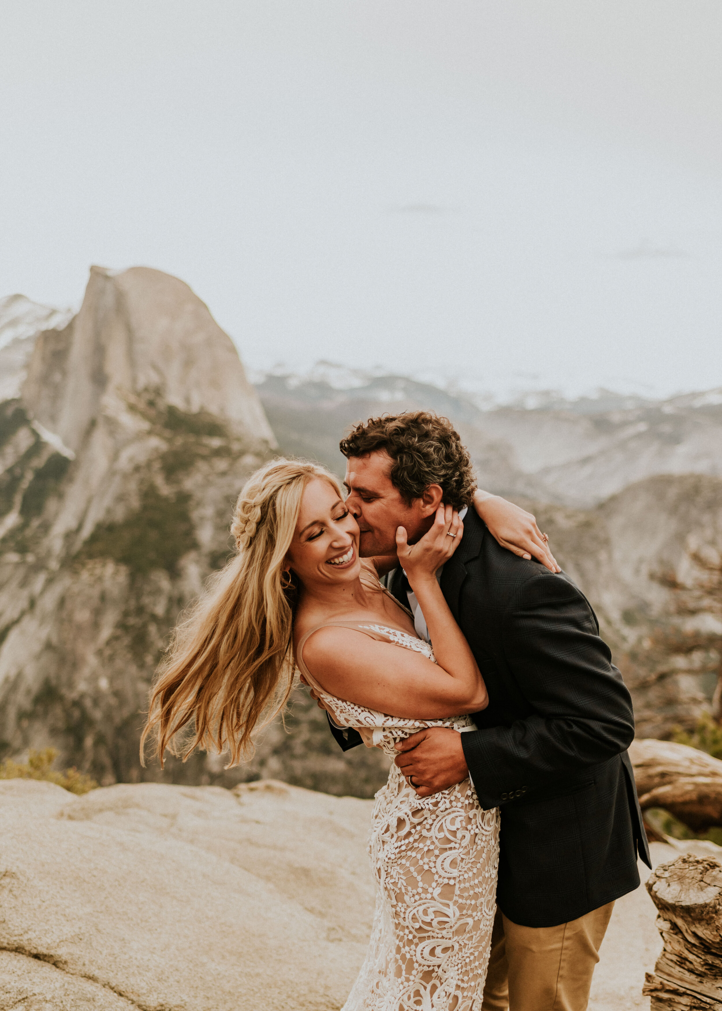 Yosemite Elopement | Glacier Point Elopement | Taft Point Elopement | Yosemite Elopement Photographer | Yosemite National Park | Yosemite Wedding Photography
