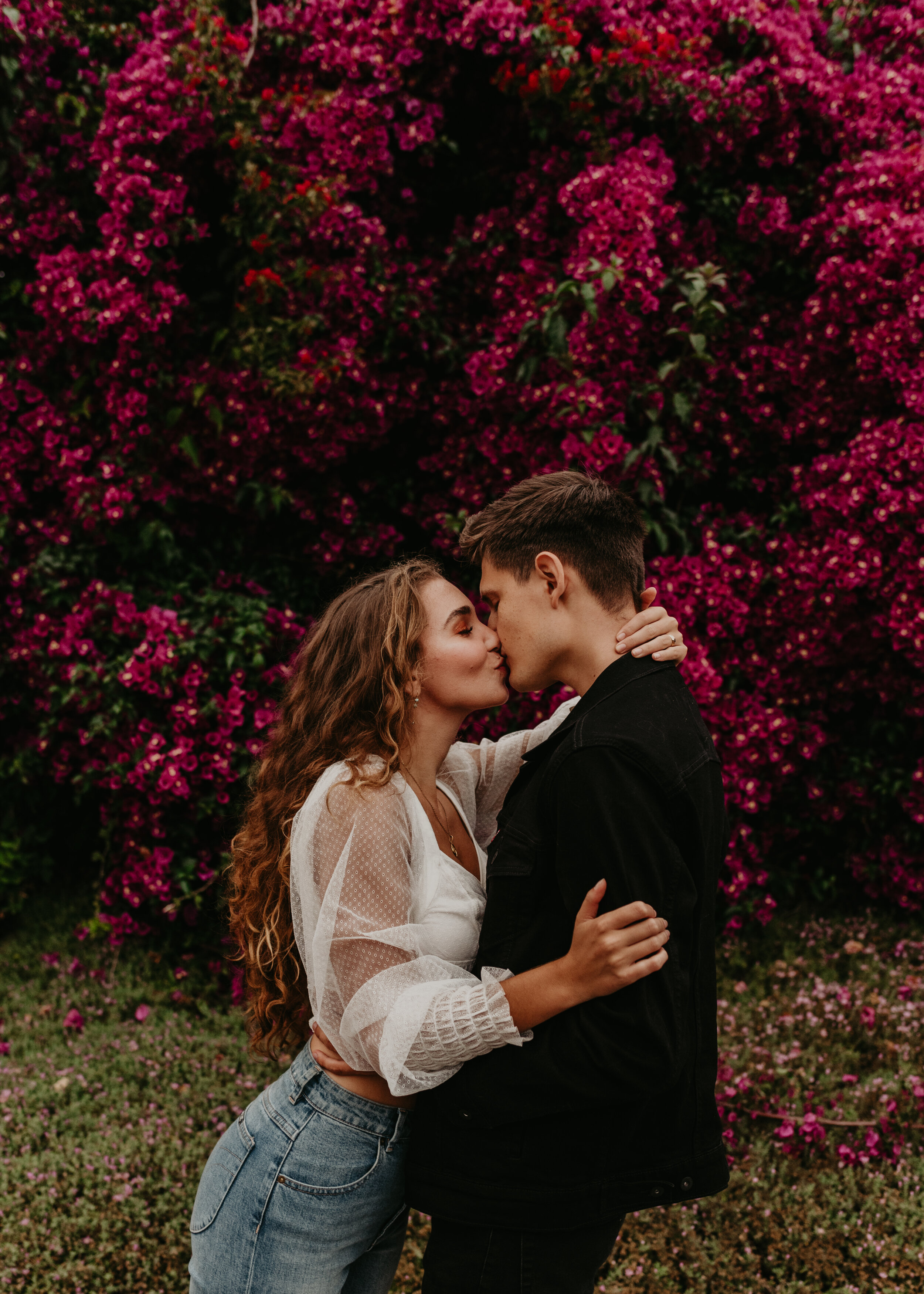 Point Dume Malibu Session | Malibu Cliffside Engagement Session | Ocean Cliffs Engagement | Southern California Summer Engagement | Couples Outfits