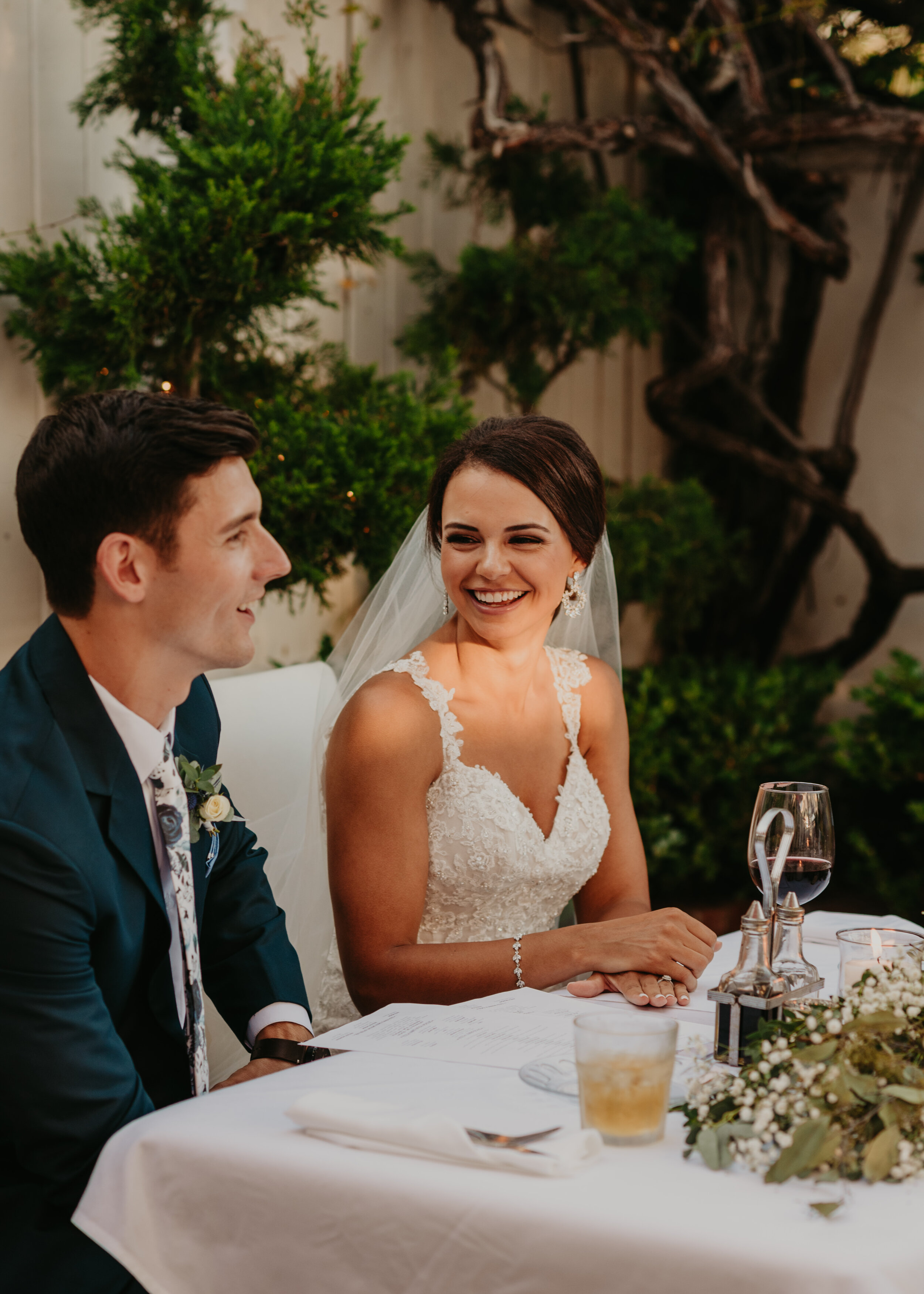 Intimate Wedding in San Diego at the Old Venice Restaurant | San Diego Elopement Photographer | Southern California elopement photographer | small wedding | couple eloping in san diego