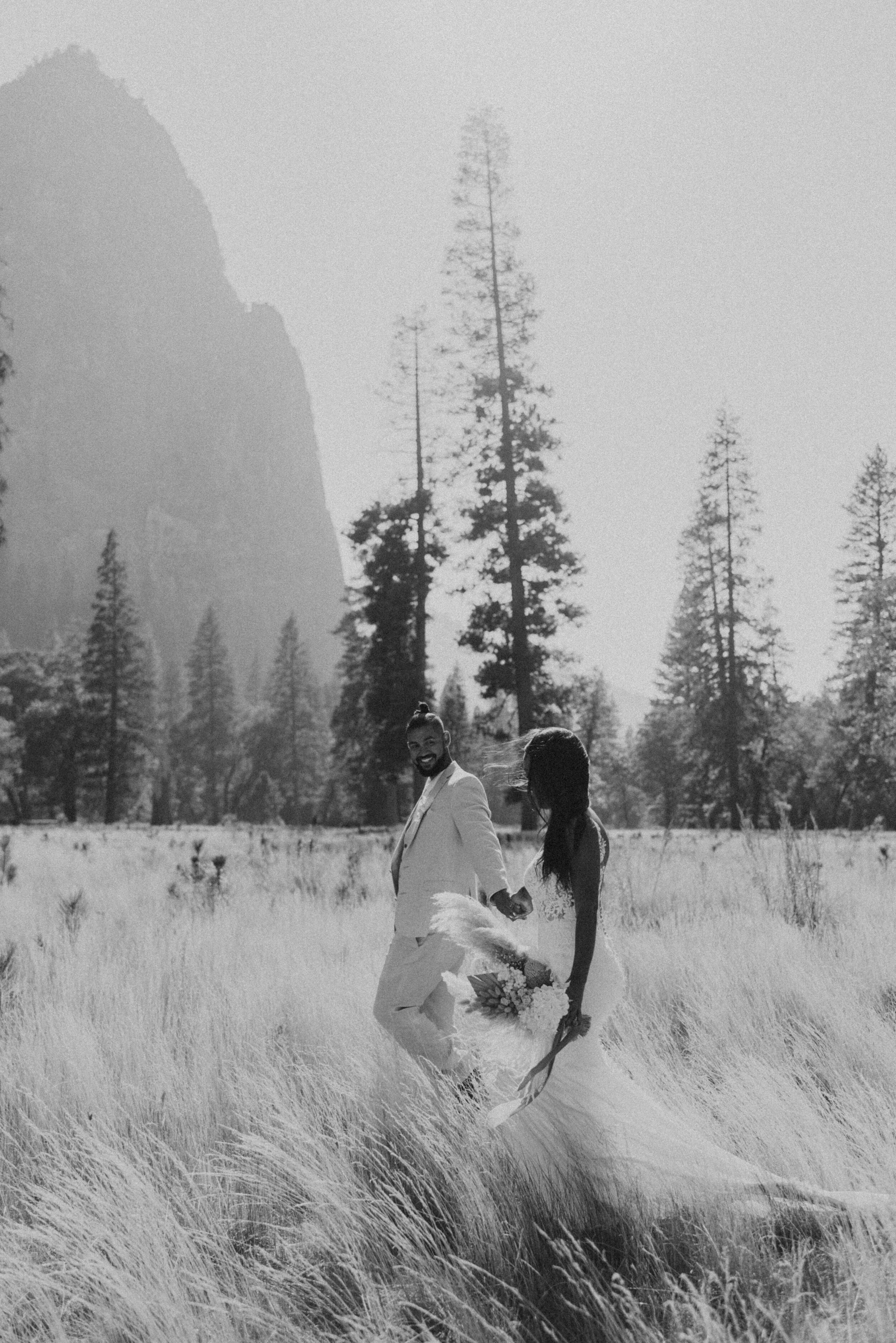 Yosemite Valley Elopement | Eloping in Yosemite National Park | Adventure Elopement Wedding | Yosemite Elopement Photographer | Cook’s Meadow | El Capitan Meadow